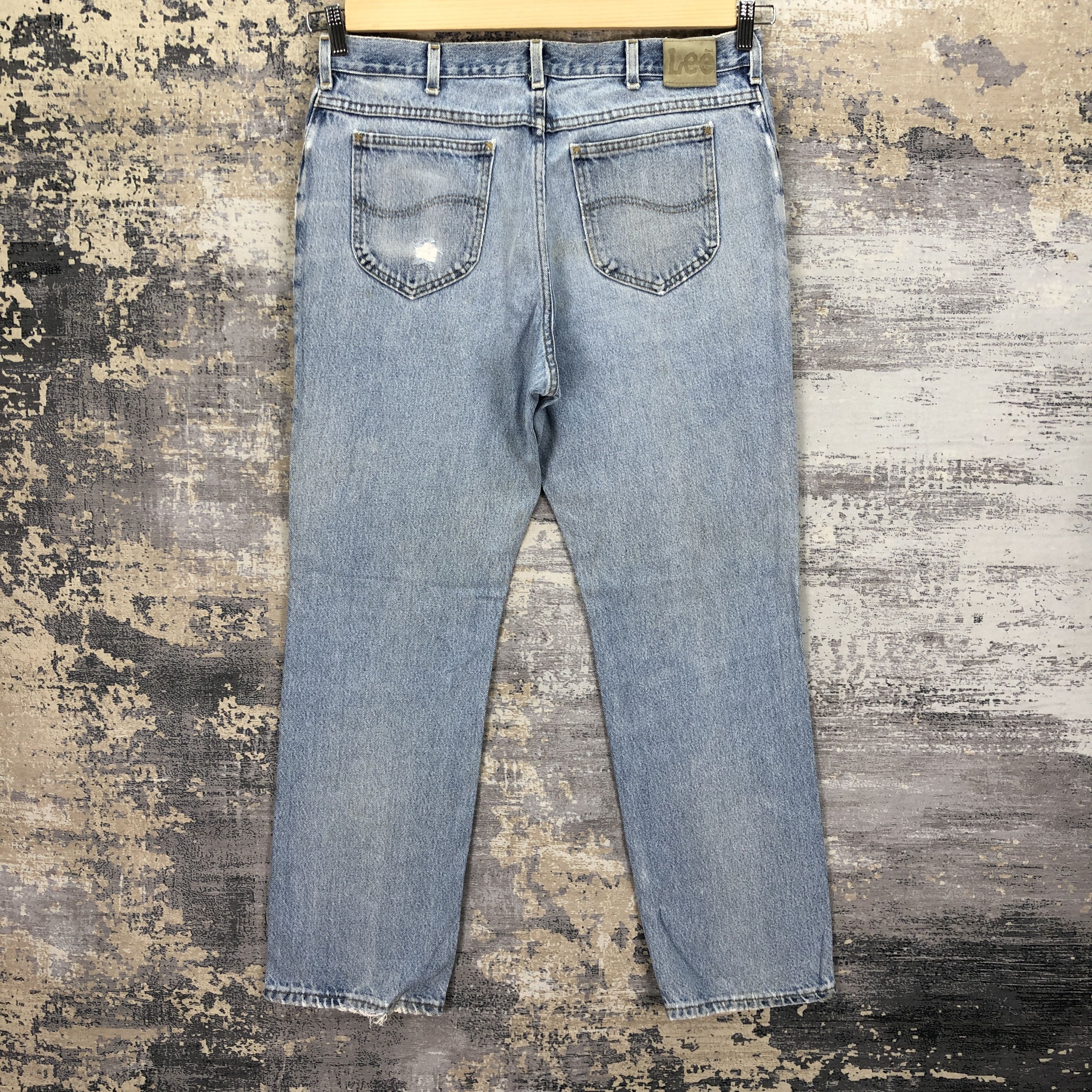 Lee Vintage 90s Lee Light Wash Jeans Ripped Lee Sun Faded Denim Size US 34 / EU 50 - 2 Thumbnail