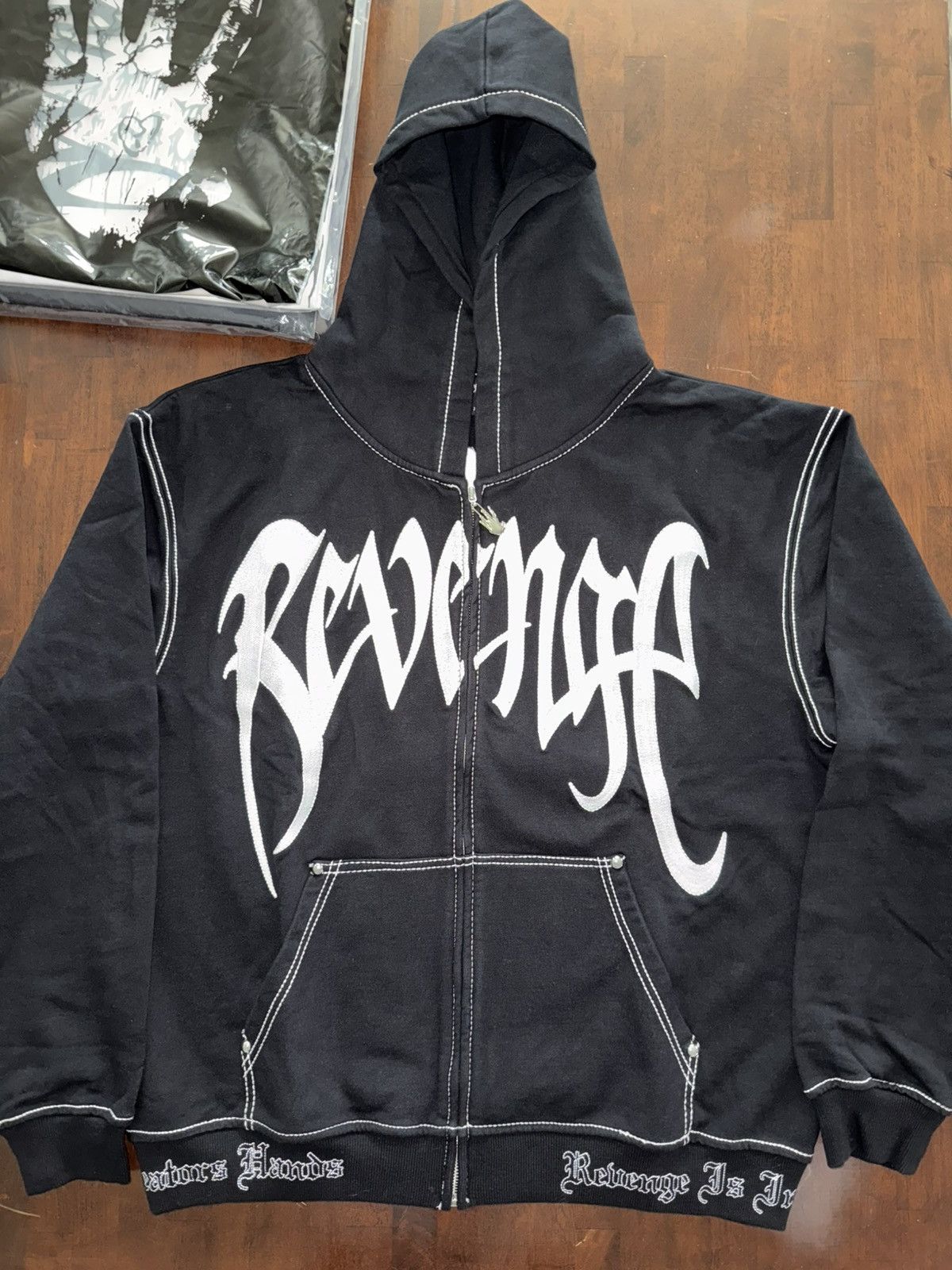 Revenge Revenge Xxxtentacion kill hoodie (embroidered) Size US XXL / EU 58 / 5 - 2 Thumbnail