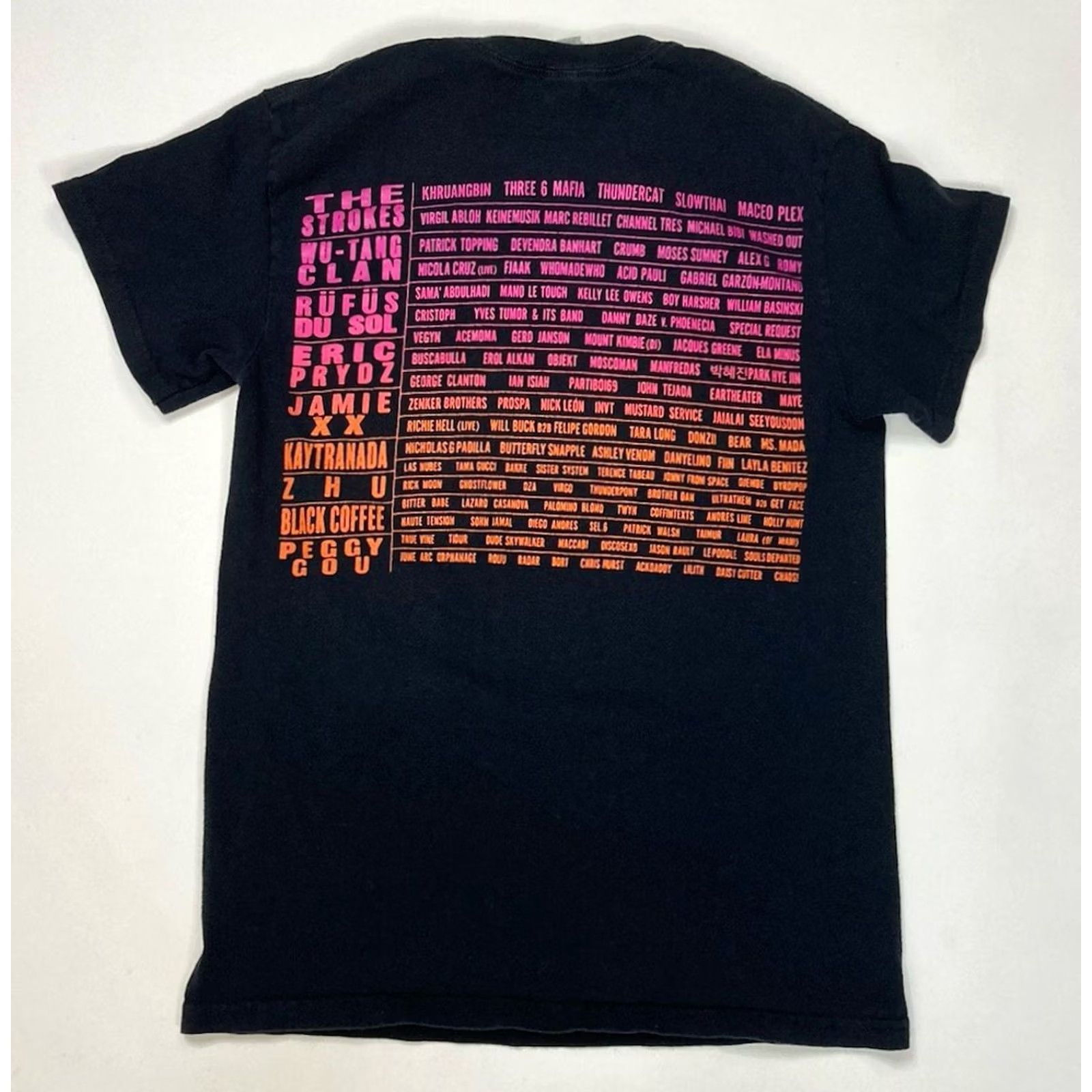 Gildan VINTAGE III Points Festival Graphic T-shirt Women Small Short Sleeve Music 3 Points Size S / US 4 / IT 40 - 3 Thumbnail
