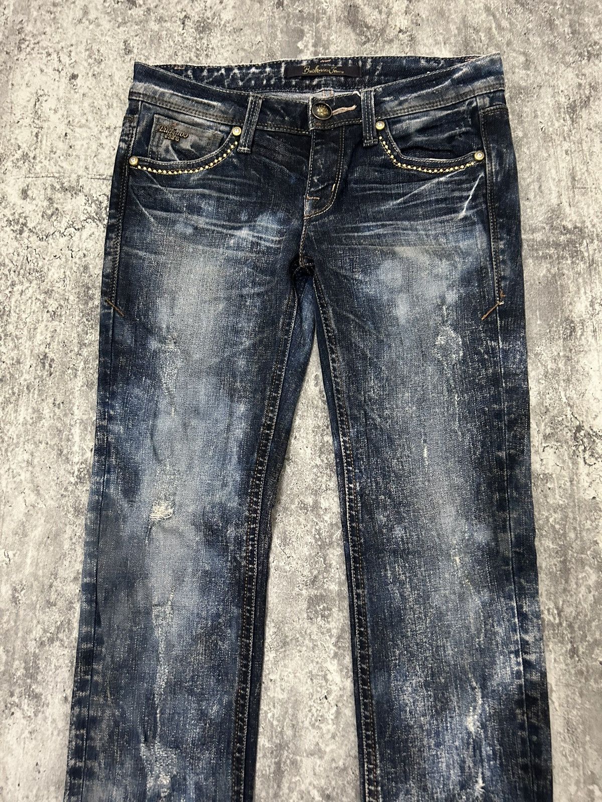If Six Was Nine × Japanese Brand × Le Grande Bleu (L.G.B.) Buckaro Design Acid Wash Pattern Distressed Denim Pants Size 28" / US 6 / IT 42 - 7 Thumbnail