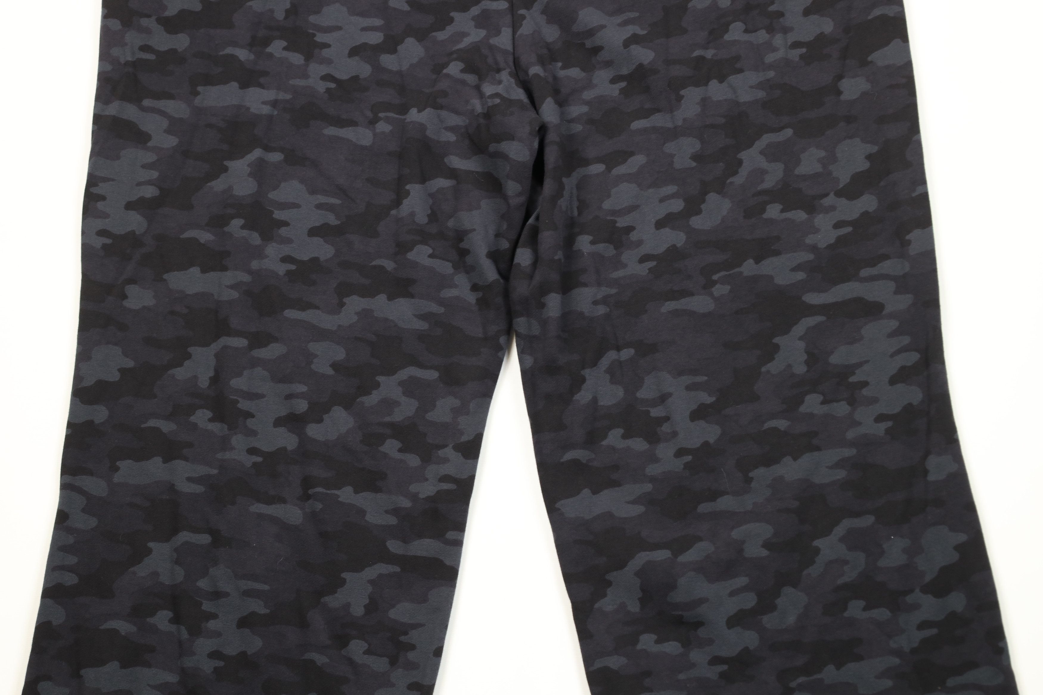 Fabletics New Fabletics Terry Cloth Wide Leg Sweatpants Camouflage Size 39" - 12 Thumbnail