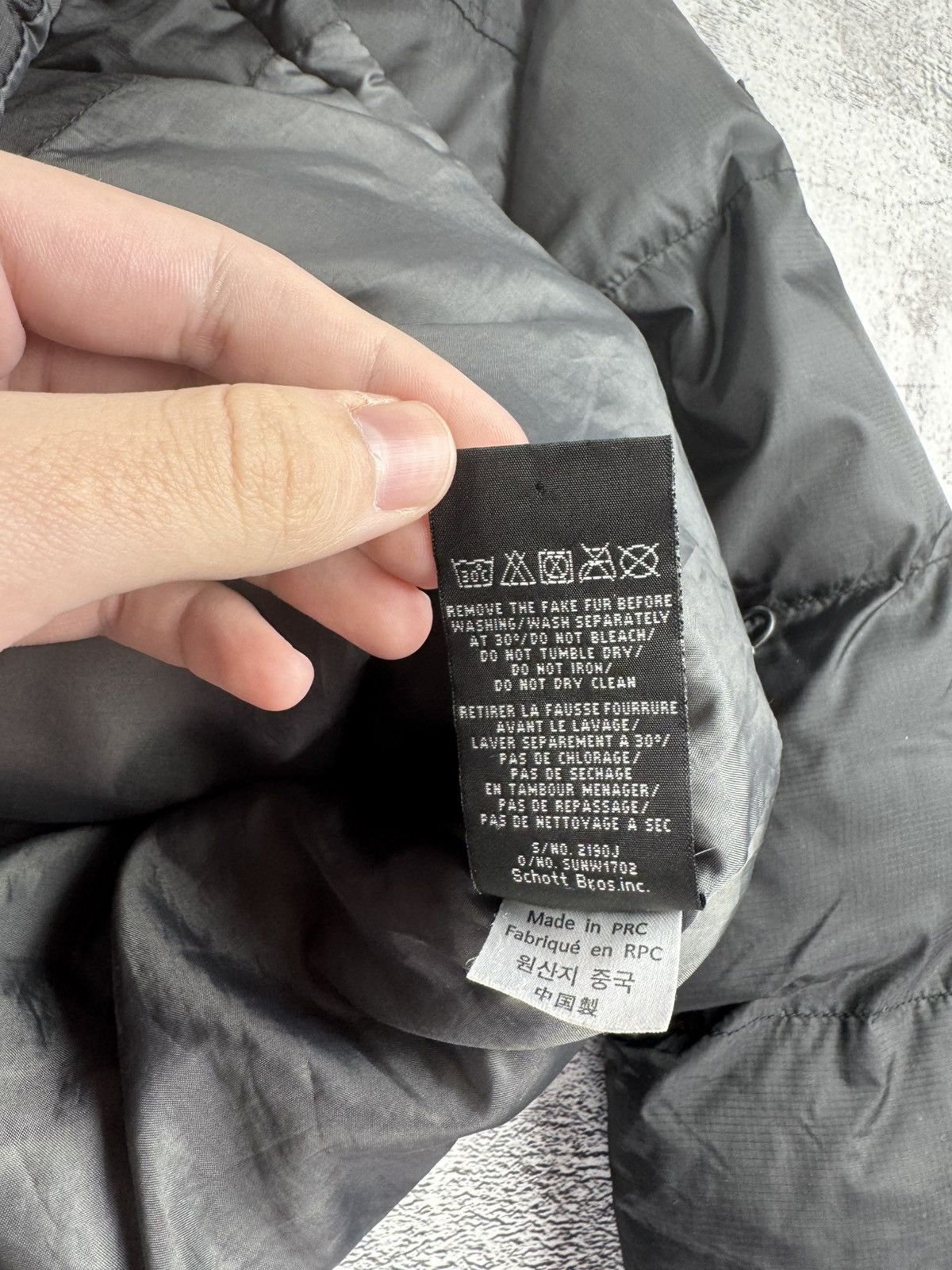 Schott Vintage Schott N.Y.C USA Snow Ski Outdoor Puffer Down Jacket Size US S / EU 44-46 / 1 - 13 Thumbnail