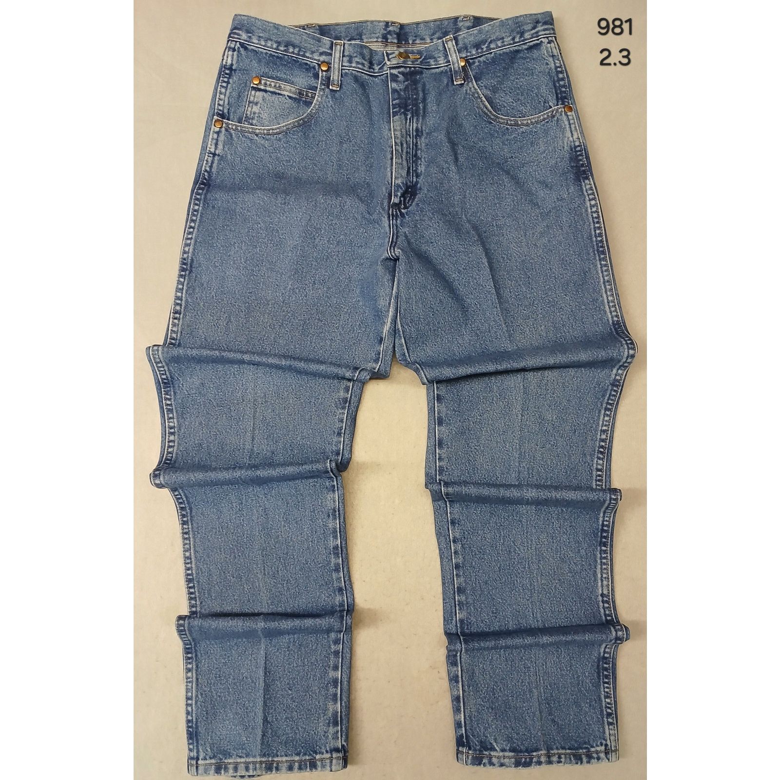 Wrangler Wrangler (36x38) Cowboy Cut Straight Leg Blue Denim Jeans Size US 36 / EU 52 - 1 Thumbnail