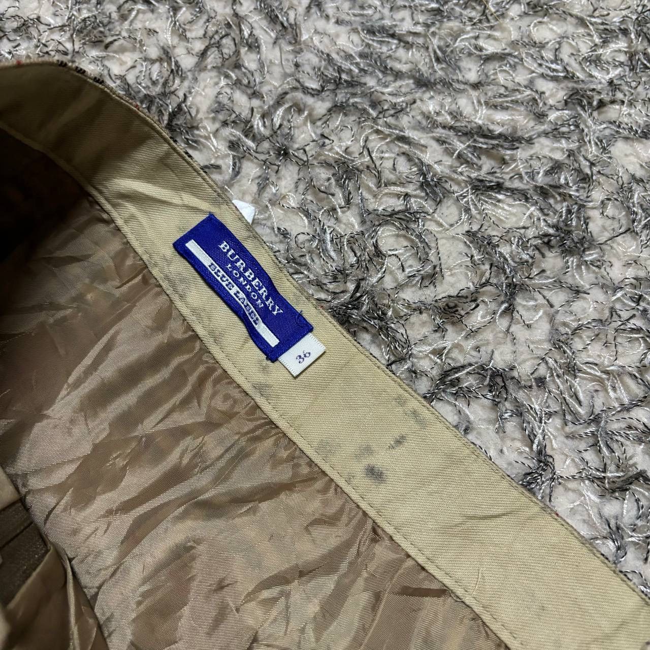 Burberry Burberry Blue Label Nova Check Mini Skirt | Wool Blend | 36 Size 27" / US 4 / IT 40 - 7 Thumbnail