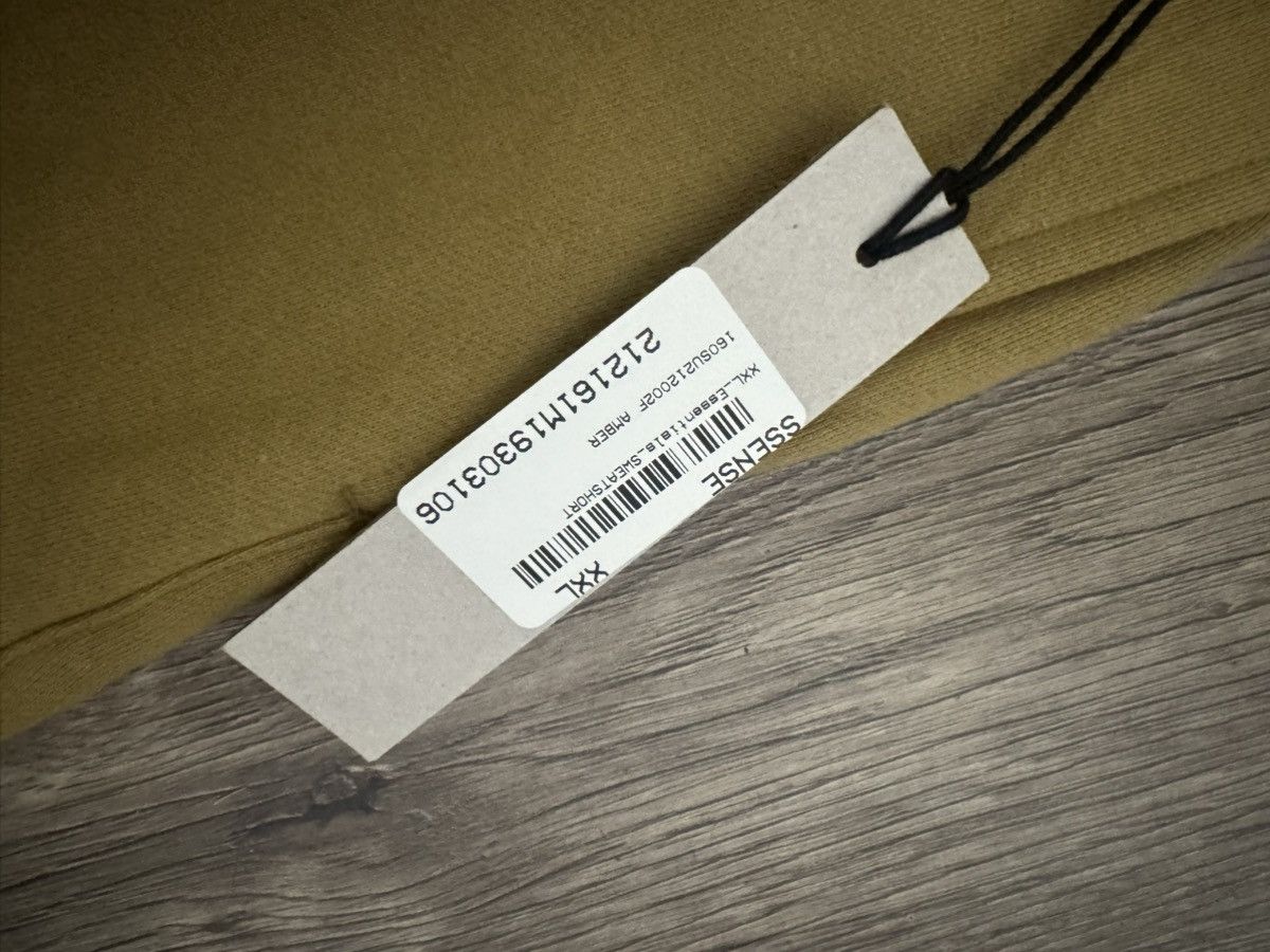 Fear of God Fear of God ESSENTIALS Shorts Size US 38 / EU 54 - 4 Thumbnail