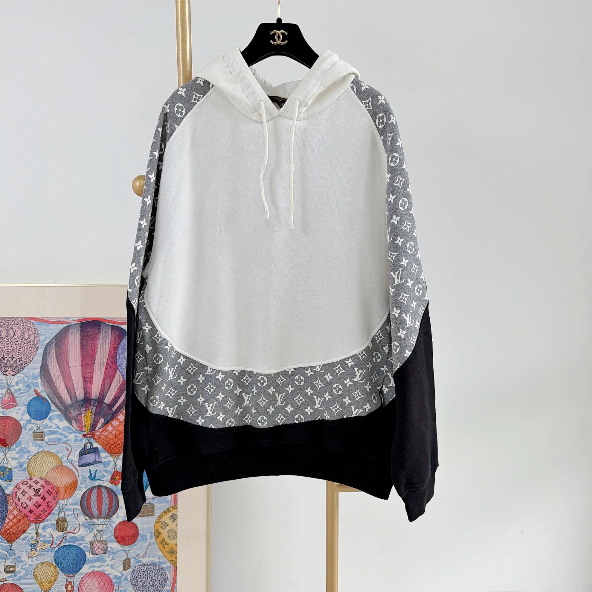 Louis Vuitton Louis Vuitton Color Block Monogram Hoodie XL Size US XL / EU 56 / 4 - 1 Thumbnail