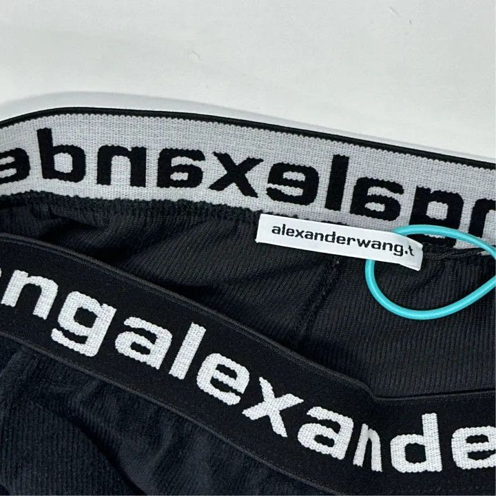 Alexander Wang Alexander Wang Black Corduroy Shorts for Women - Size 24" / US 00 / IT 34 - 4 Thumbnail