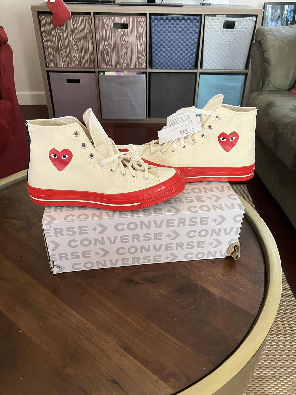 image of Comme Des Garcons Play Converse All Star Chuck 70 Cdg Commes Des Garcons Ao1794C Shoes in Cream (Si