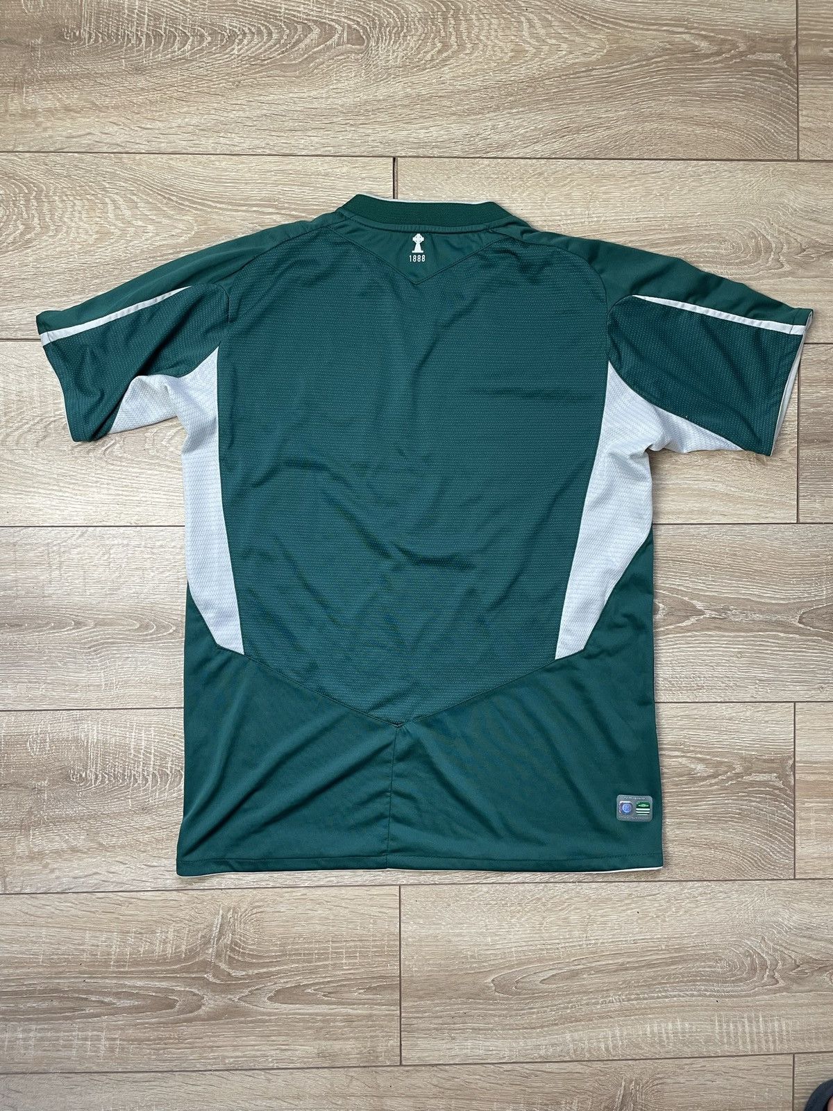 Umbro Celtic FC 2004 2005 Away Football Shirt Soccer Jersey Size m Size US M / EU 48-50 / 2 - 8 Thumbnail