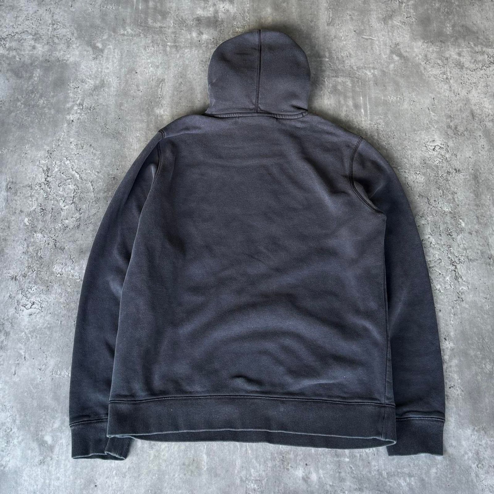 Under Armour × Vintage Vintage Y2K Under Armour Faded Black Baggy Opium Hoodie Size US M / EU 48-50 / 2 - 2 Thumbnail