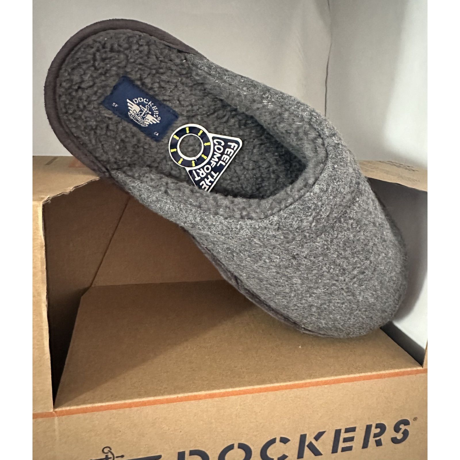 Dockers Dockers Mens All Condition Slippers Memory Foam Outsole-Med Size US 7 / EU 40 - 3 Thumbnail
