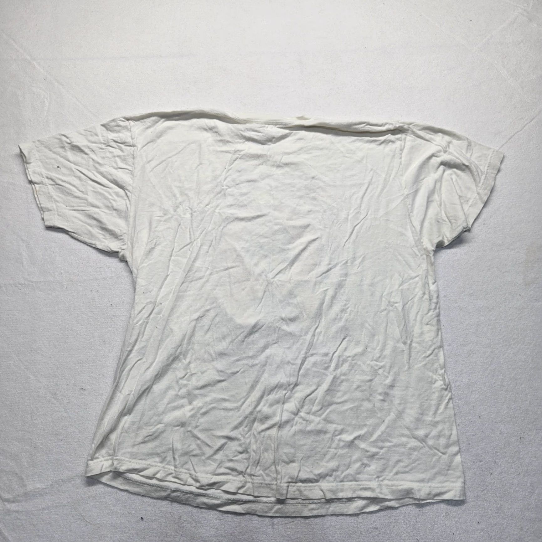 Vintage Naruto Shirt White Adult 2XL Men's T-Shirt Naruto Shippuden Ichiraku Ramen Shop Anime White Tee Graphic Print Crew Neck Short Sleeve Cotton 2000s? Size US XXL / EU 58 / 5 - 7 Thumbnail