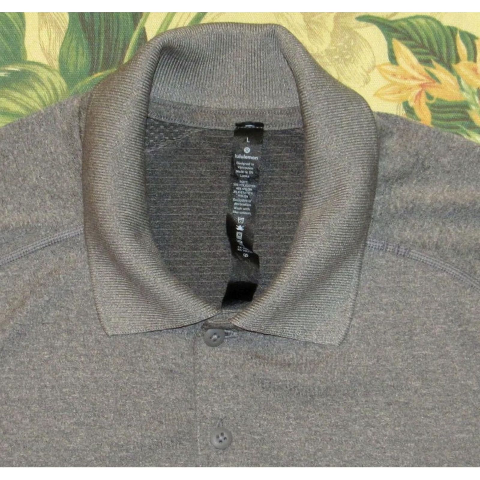 Lululemon LULULEMON Grey Short Sleeve Tech Polo Shirt Large L Mens Size US L / EU 52-54 / 3 - 2 Thumbnail