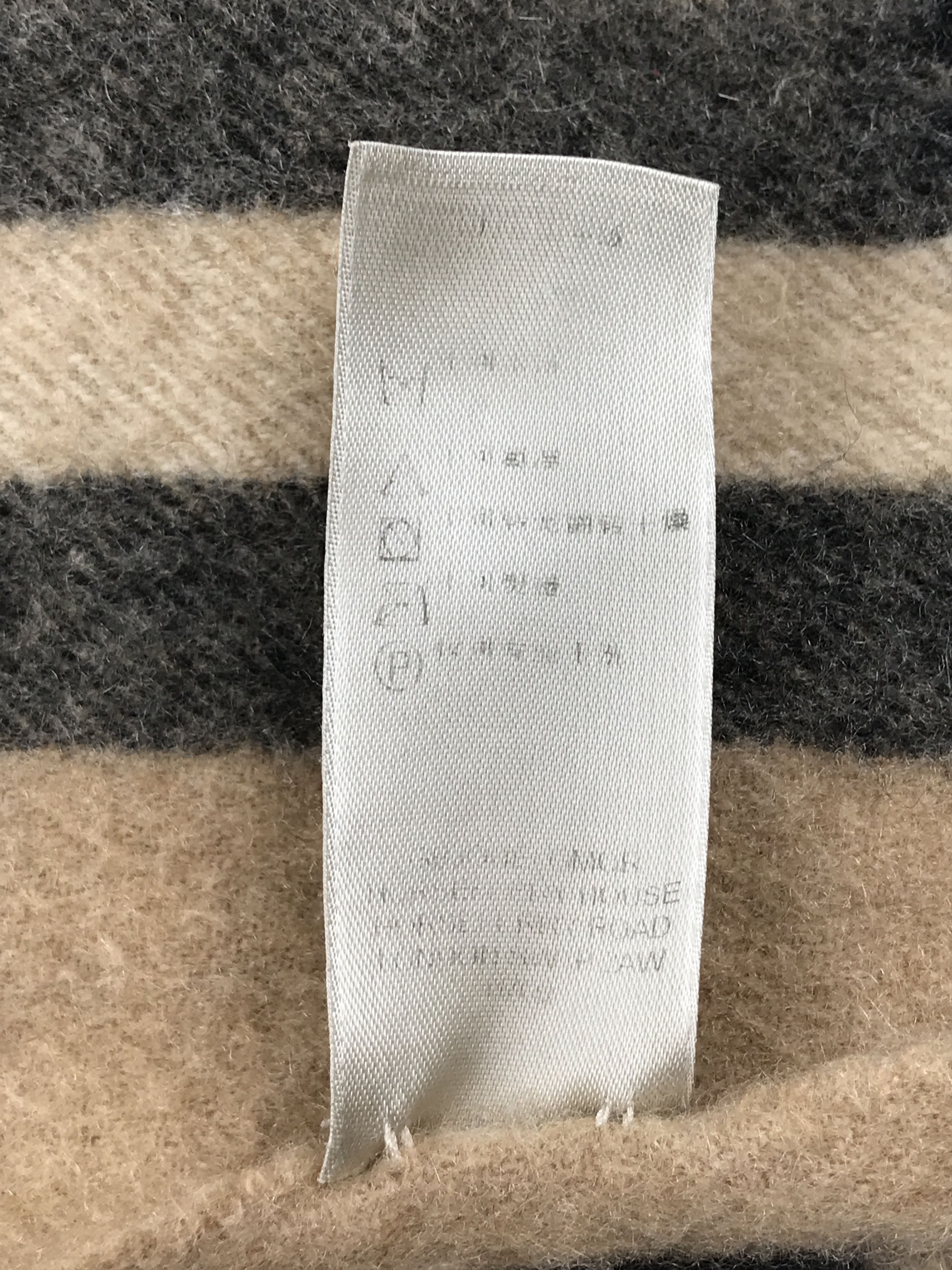Burberry × Vintage Vintage Burberry Scarf Muffler Wool Cashmere Novacheck Size ONE SIZE - 6 Thumbnail