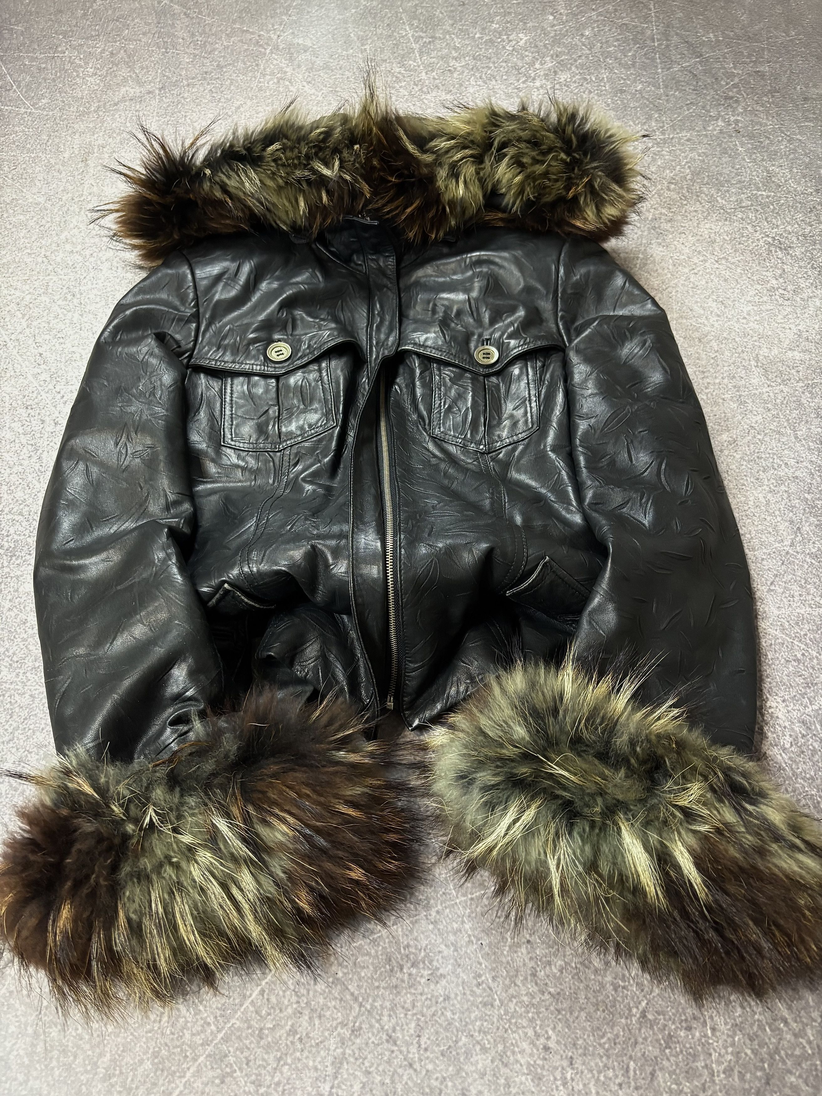 Tornado Mart JAPANESE RICK OWENS TYPE! RARE FUR/LEATHER BOMBER JACKET Size US S / EU 44-46 / 1 - 4 Thumbnail