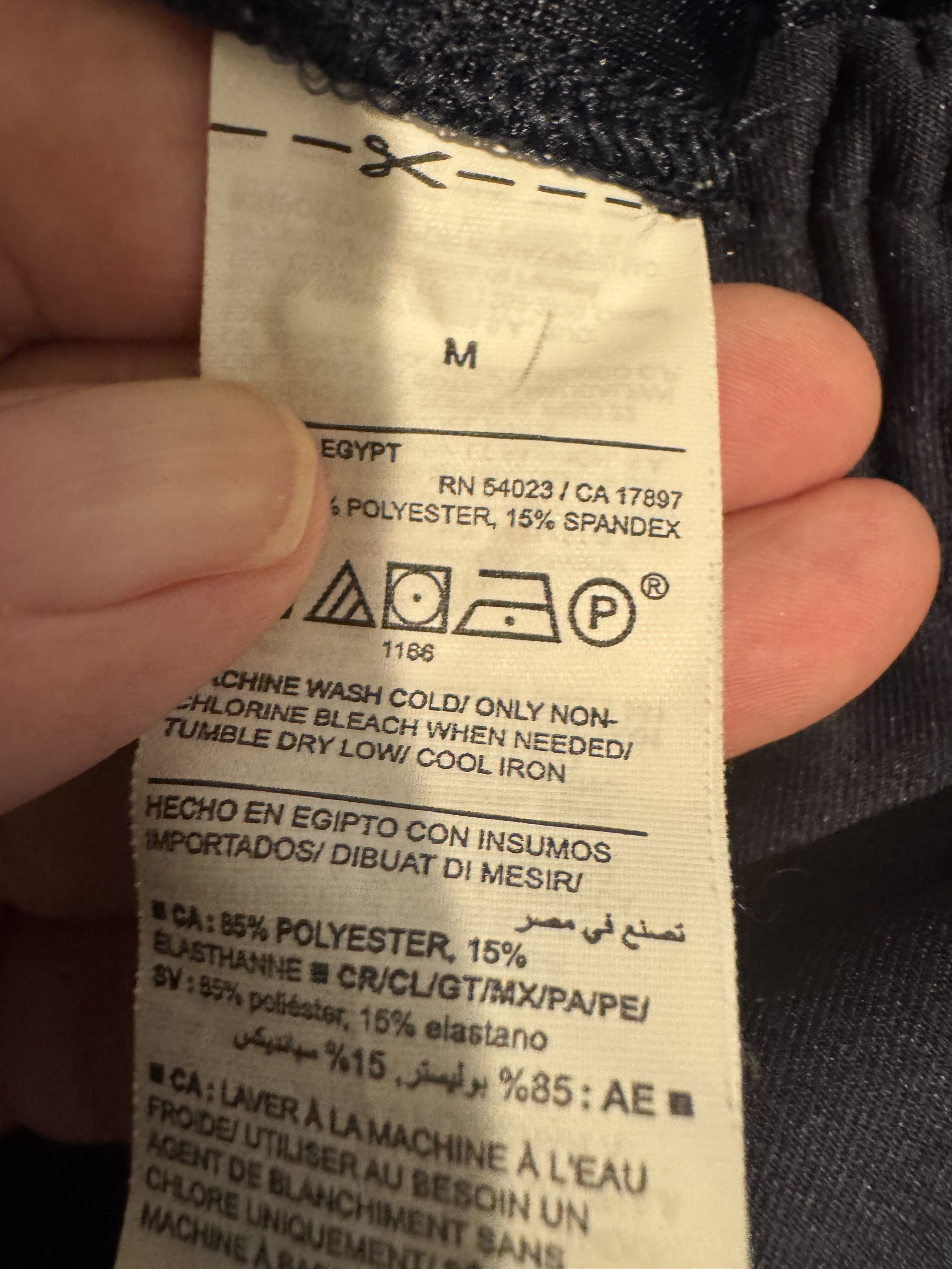Old Navy Old Navy Blue Gym Shorts. No Lining. No Defects. Size US 33 - 2 Thumbnail