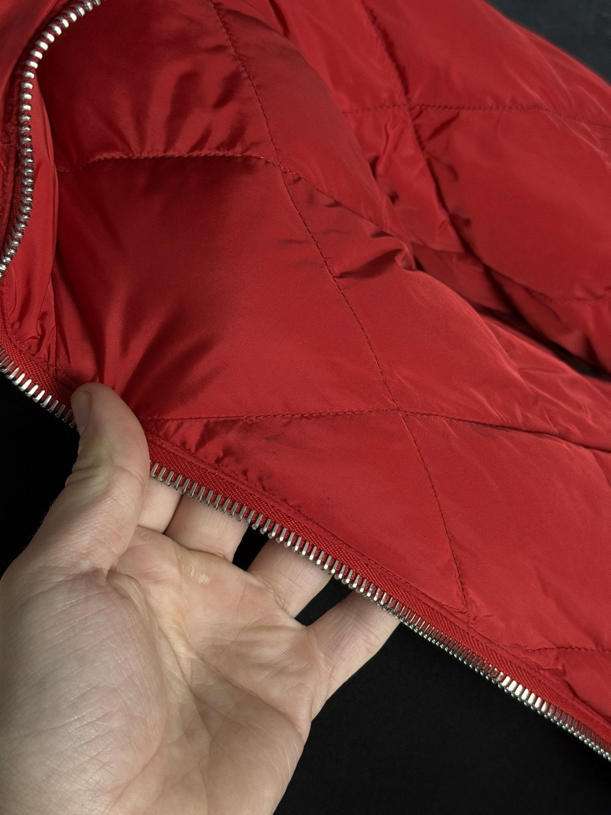 Prada 2008 Prada Red Diamond Women’s Quilted Puffer Jacket Size XL / US 12-14 / IT 48-50 - 14 Thumbnail