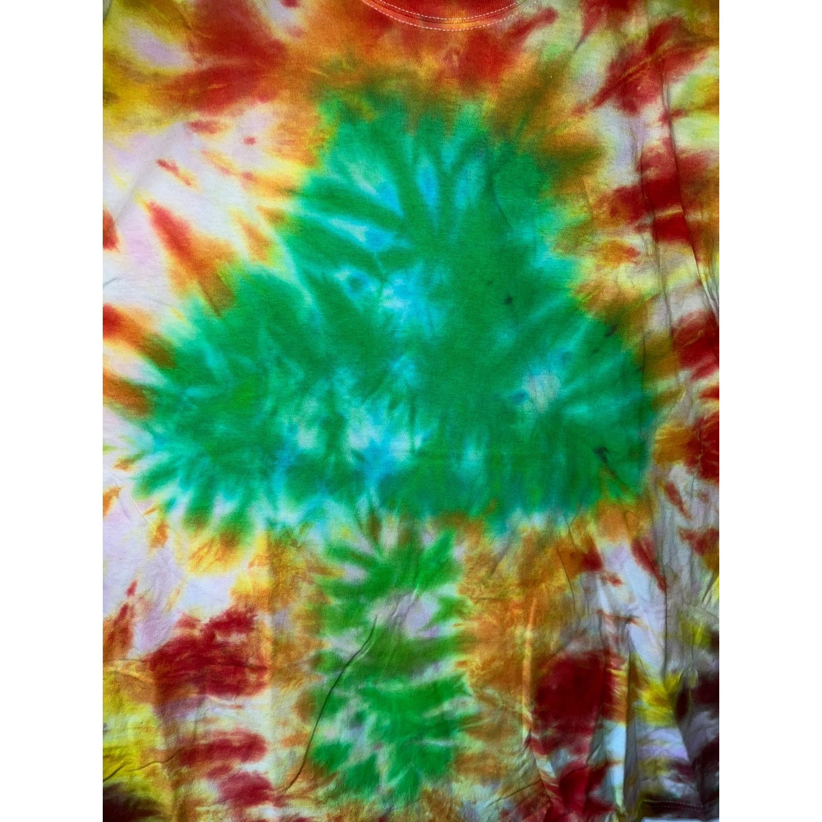 Hanes Hanes Comfort Soft Tie Dye Shirt Red Green Tee 2000s 2XL Size US XXL / EU 58 / 5 - 2 Thumbnail