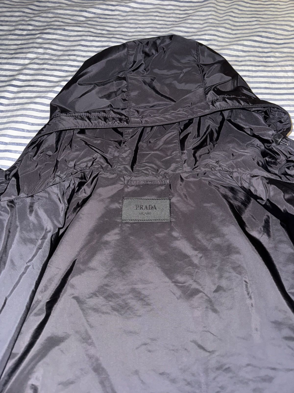 Prada Prada Milano Laminated Nylon Padded Jacket Blk Size 56 L/XL Size US XL / EU 56 / 4 - 12 Thumbnail