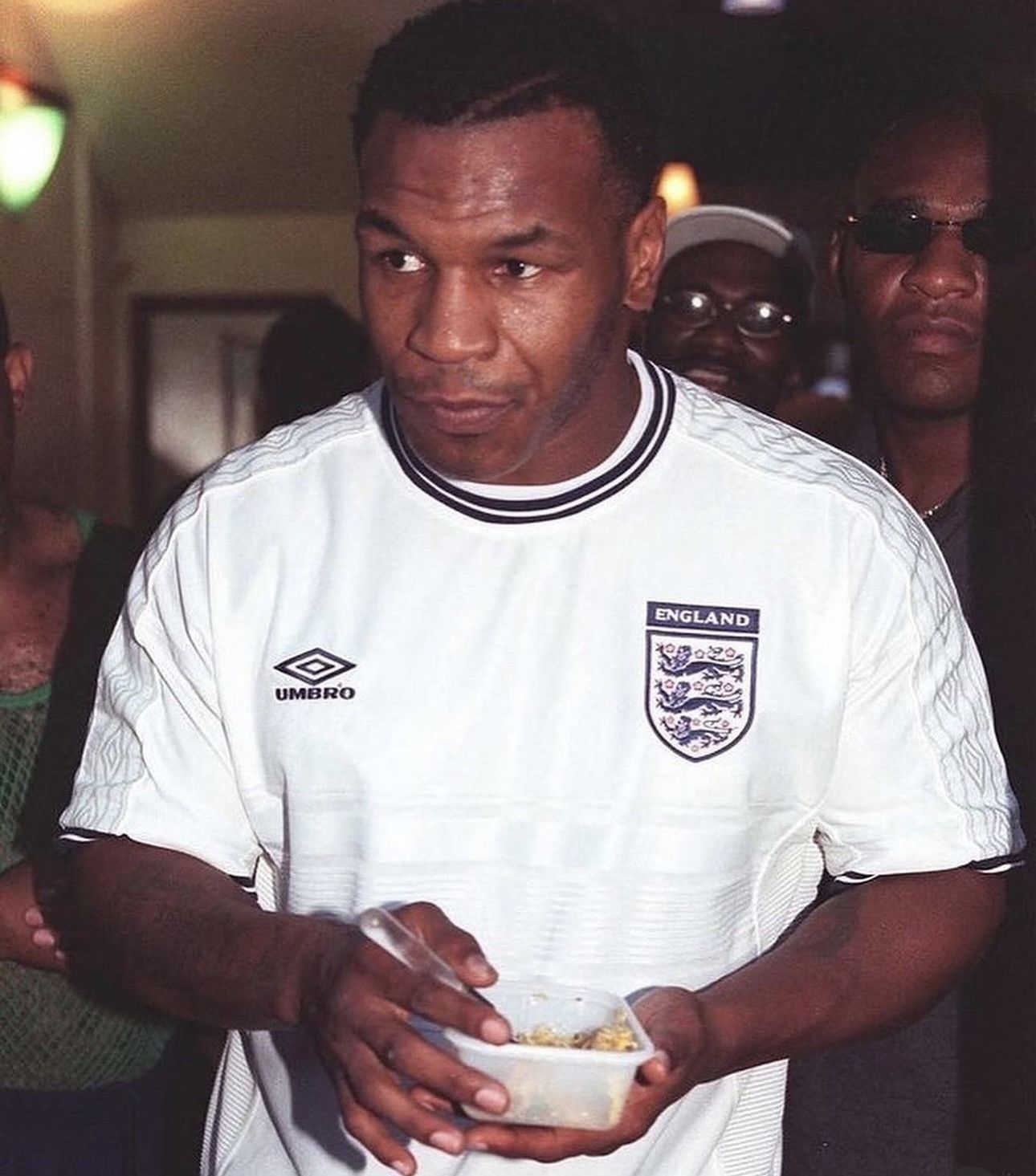 Umbro × Vintage Vintage England soccer jersey Umbro size M white Size US M / EU 48-50 / 2 - 1 Thumbnail