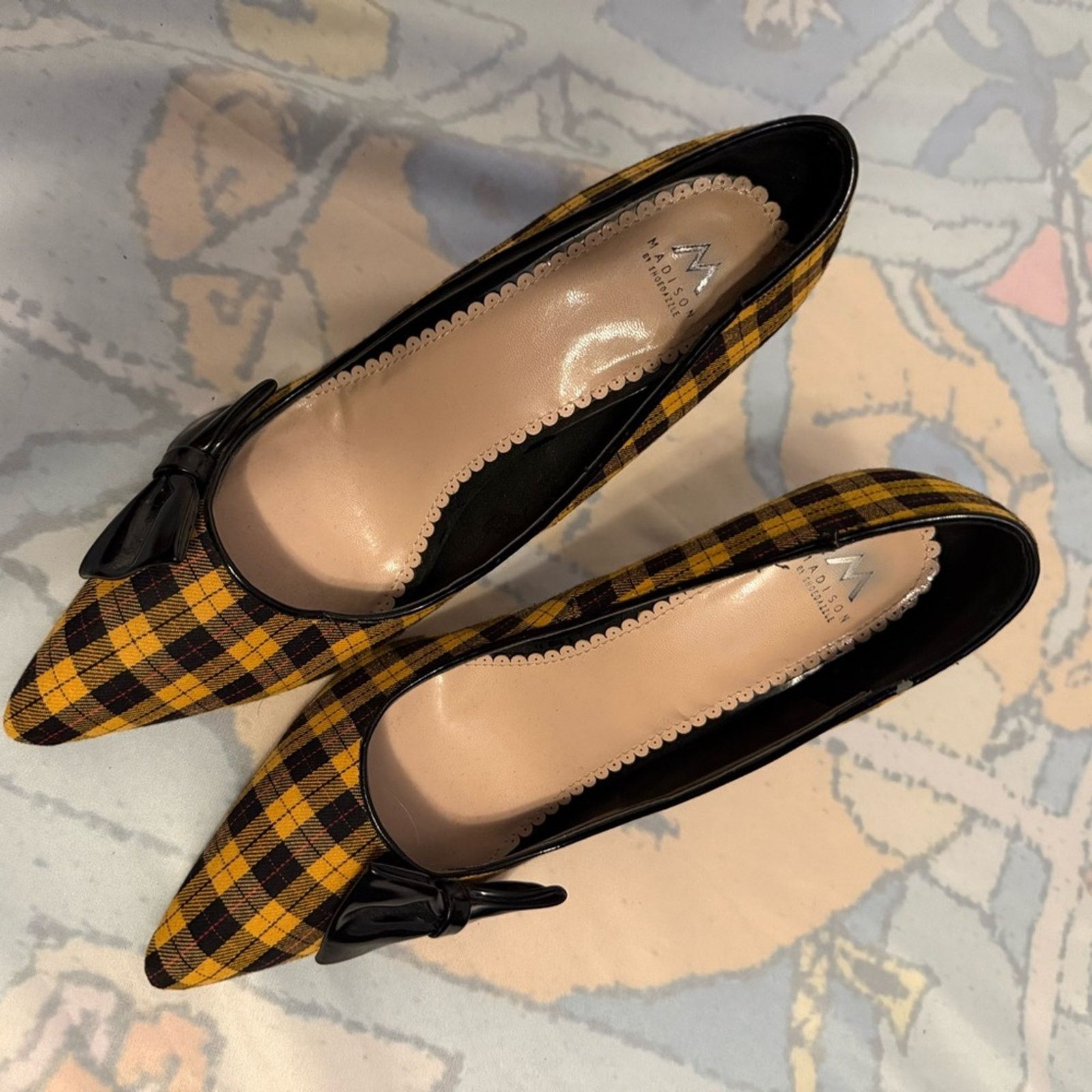 Madison Madison Yellow and Black Plaid Heels Size US 9.5 / IT 39.5 - 3 Thumbnail