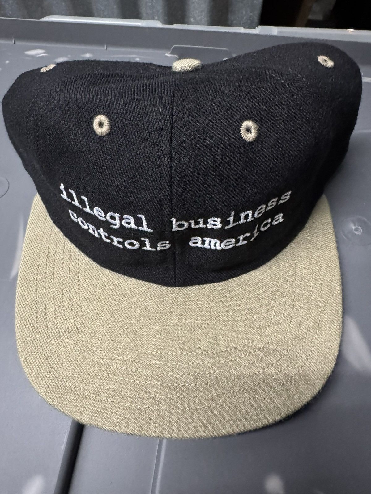 Supreme Supreme Illegal Business 6 panel FW16 Size ONE SIZE - 1 Thumbnail
