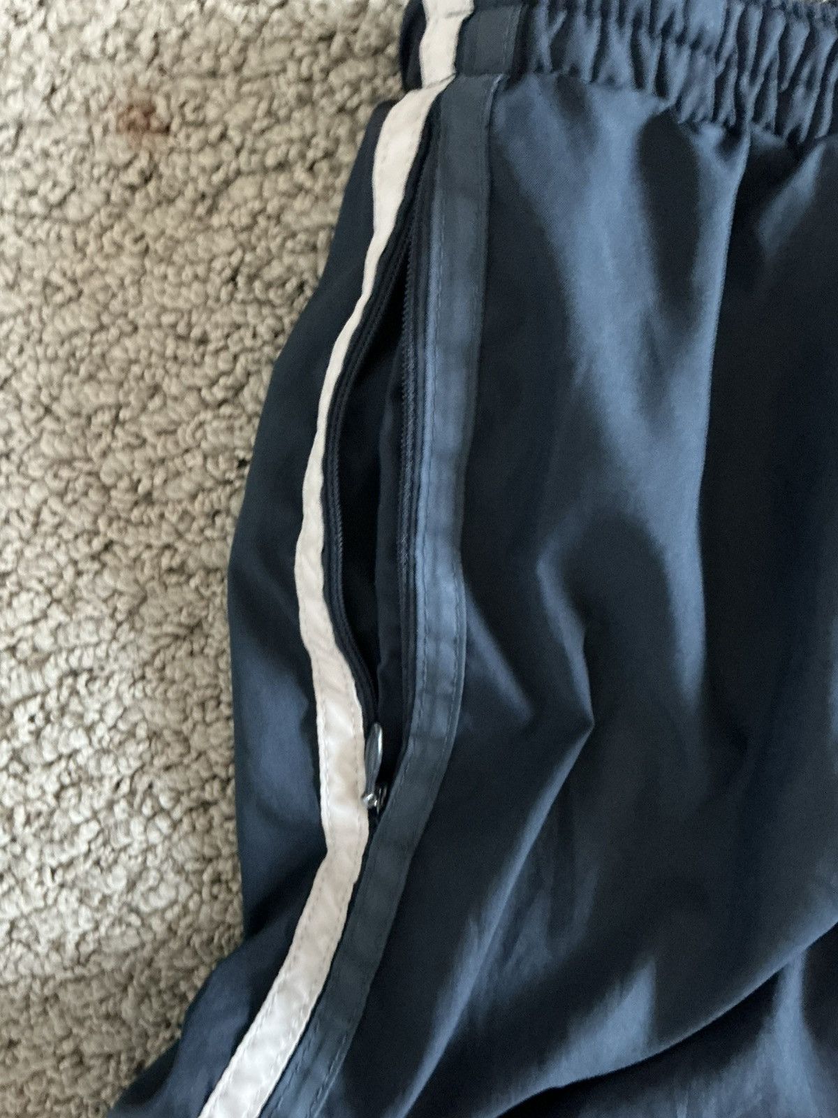 Nike × Old Navy × Vintage Vintage Old Navy Trackpants Size US 32 / EU 48 - 5 Thumbnail