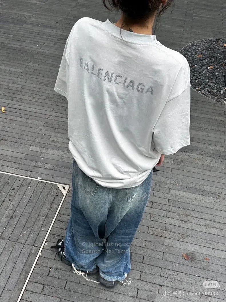 Balenciaga Balenciaga Diamond logo short sleeve with white back Size US XS / EU 42 / 0 - 6 Thumbnail