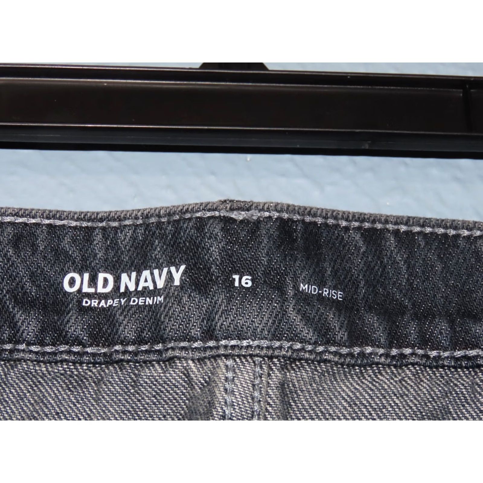 Old Navy Old Navy Anika Mid-Rise Drapey Denim Cut Off Mini Skirt 16 Blue Denim Short Skirt Women Size 16 Size 38" / US 16 / IT 52 - 4 Thumbnail