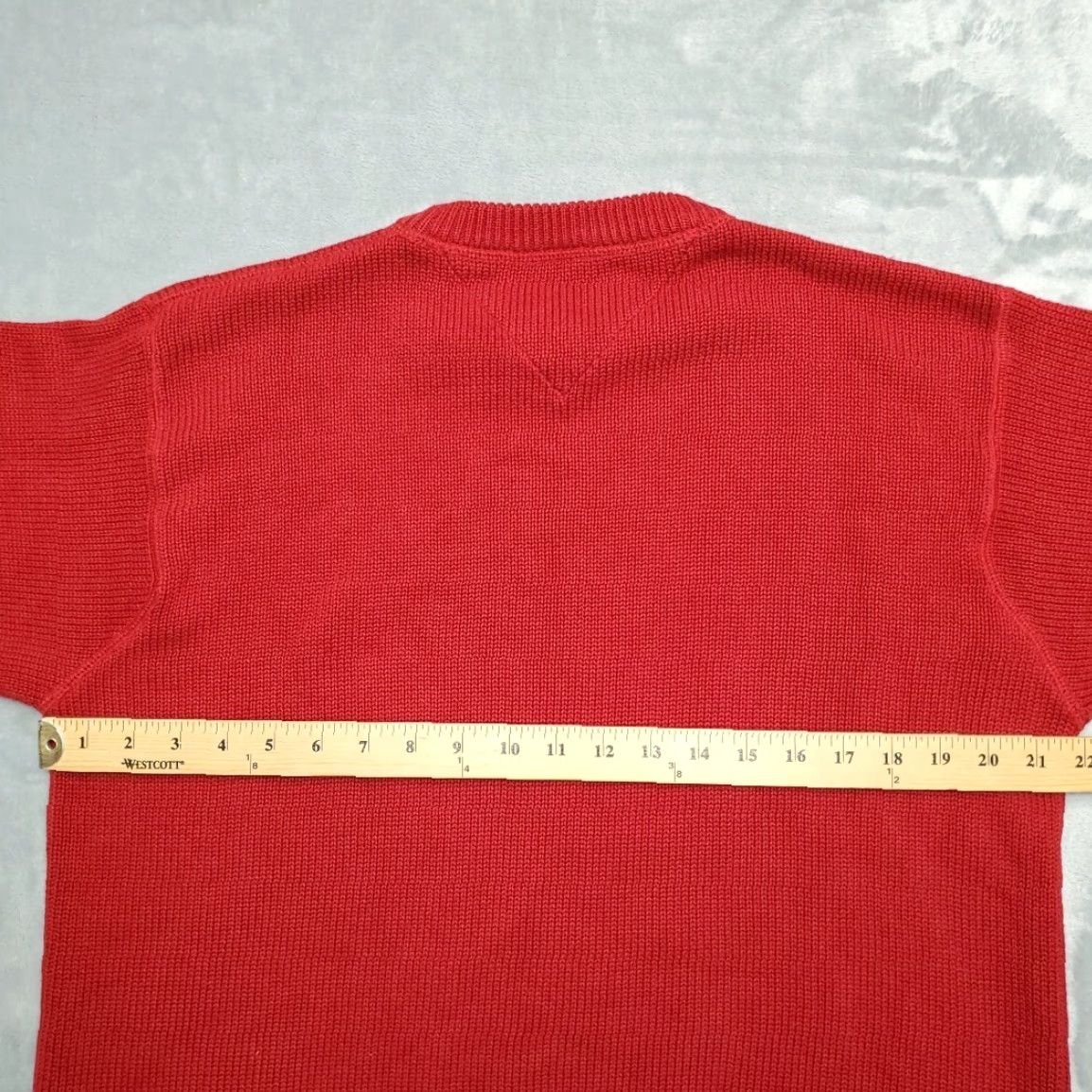 Tommy Hilfiger VINTAGE Tommy Hilfiger Sweater Mens L Red 100% Cotton Crewneck Pullover Knit Pullover Mens Size US L / EU 52-54 / 3 - 7 Thumbnail