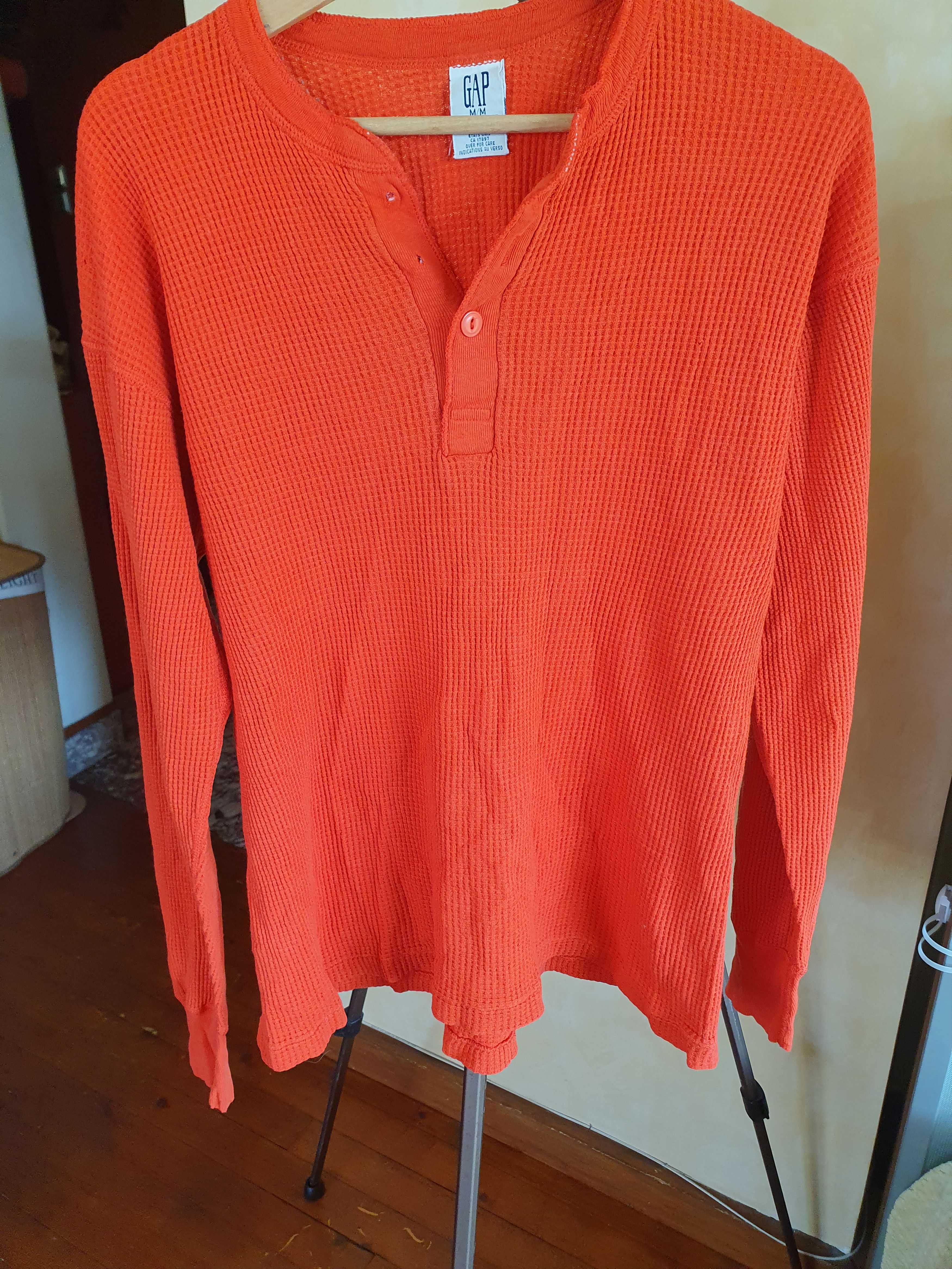 Gap Gap Vtg Made in USA Waffle-Knit Long Sleeve t-shirt TRASHED Size US M / EU 48-50 / 2 - 3 Thumbnail