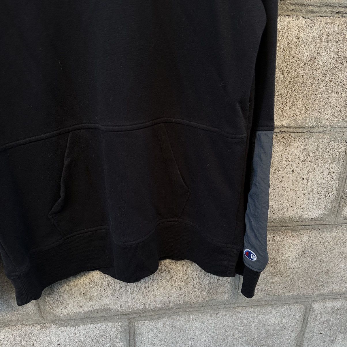 20471120 Vintage Champion Hoodie Crazy Fit Size L Y2K 00s US hype Size US L / EU 52-54 / 3 - 3 Thumbnail