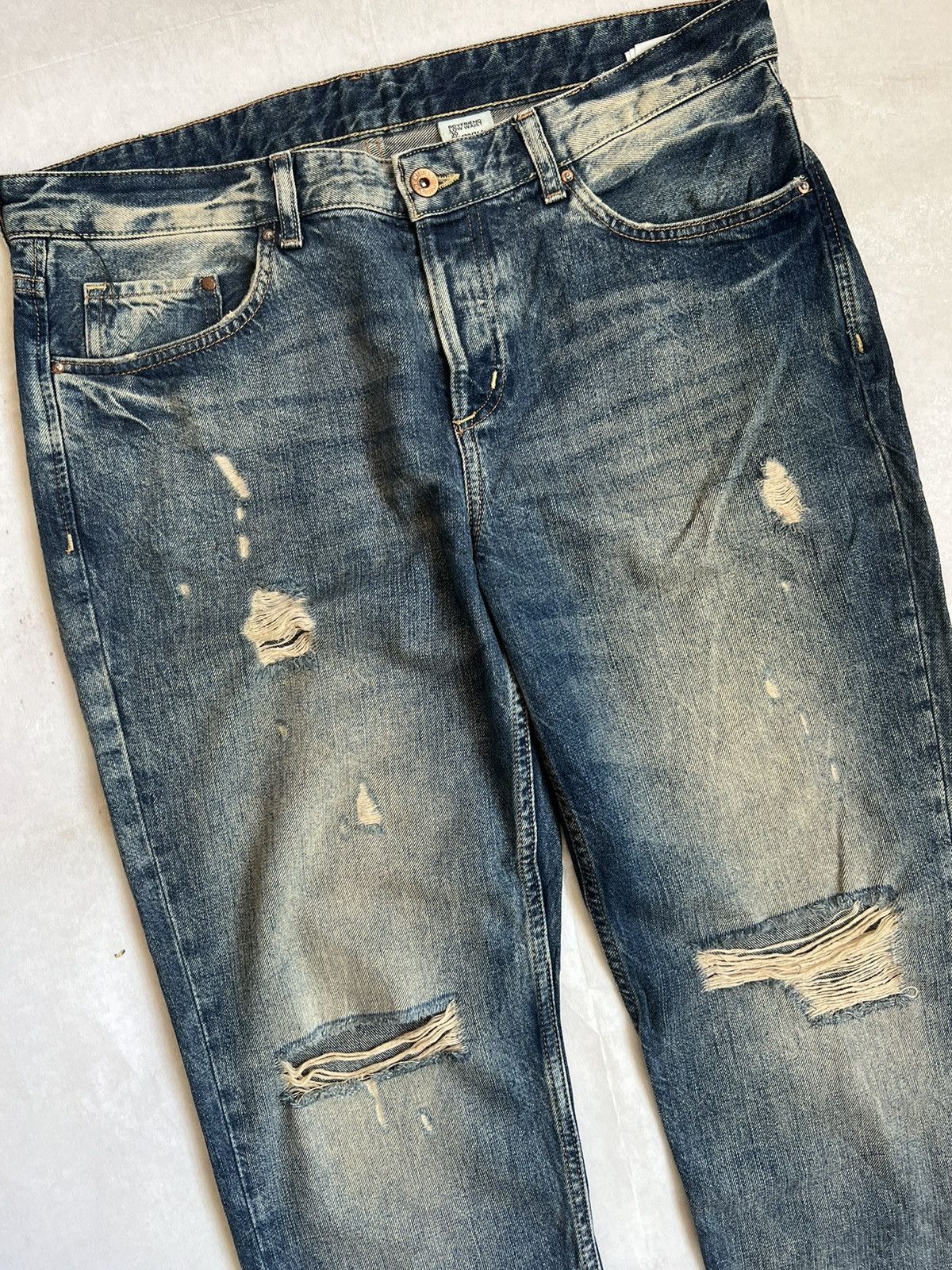 H&M &Denim H&M Skinny Boyfriend Fit Acid Wash Distressed Denim Size US 36 / EU 52 - 4 Thumbnail