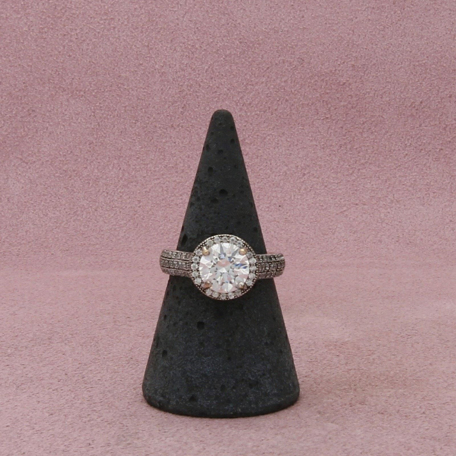 Sterling Silver sterling silver round-cut cz halo ring size 7 Size ONE SIZE - 1 Thumbnail