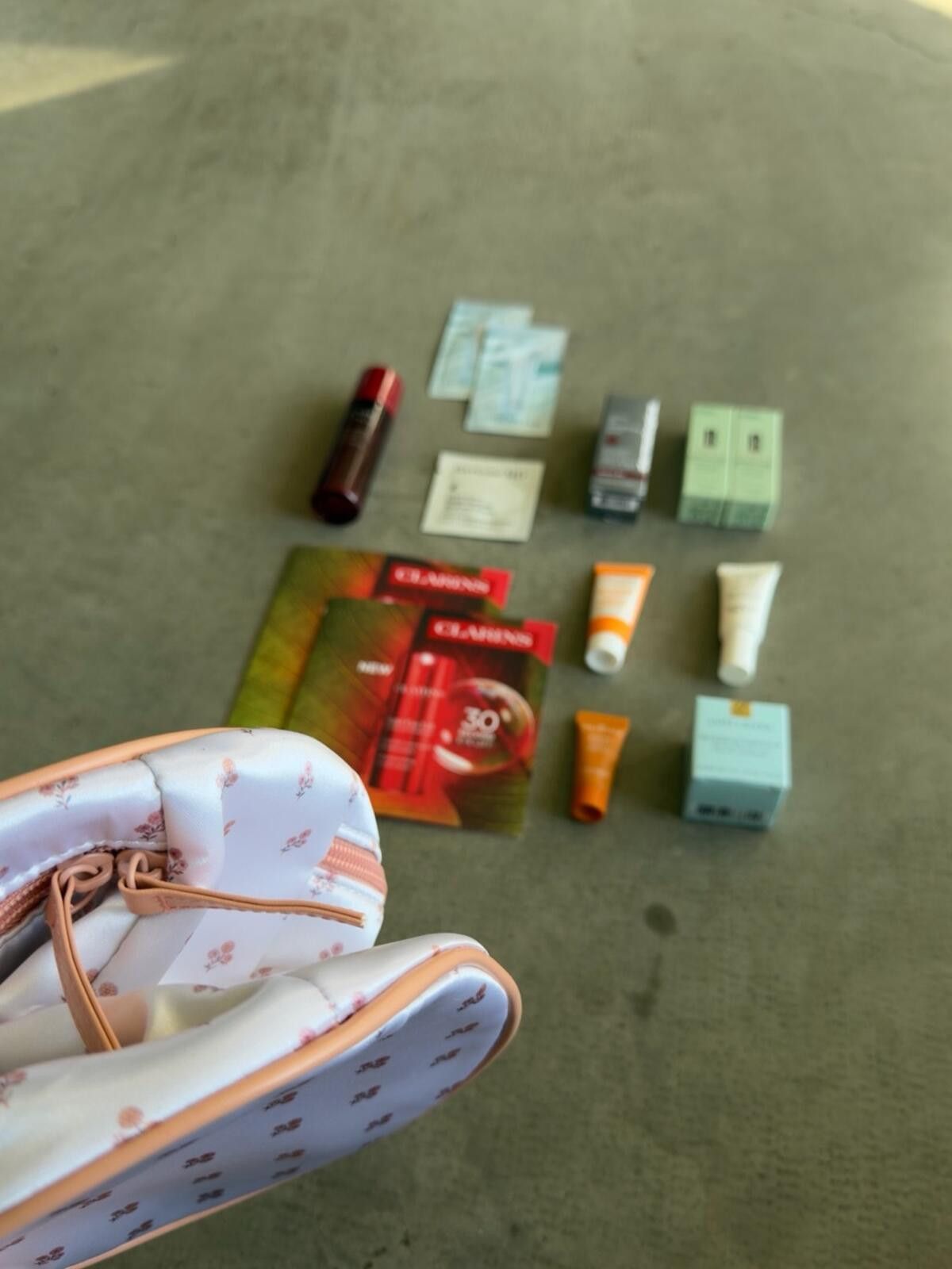 Other Luxury Skincare Minis Bundle / 14pc Samples / Cosmetic Bag Size ONE SIZE - 5 Thumbnail