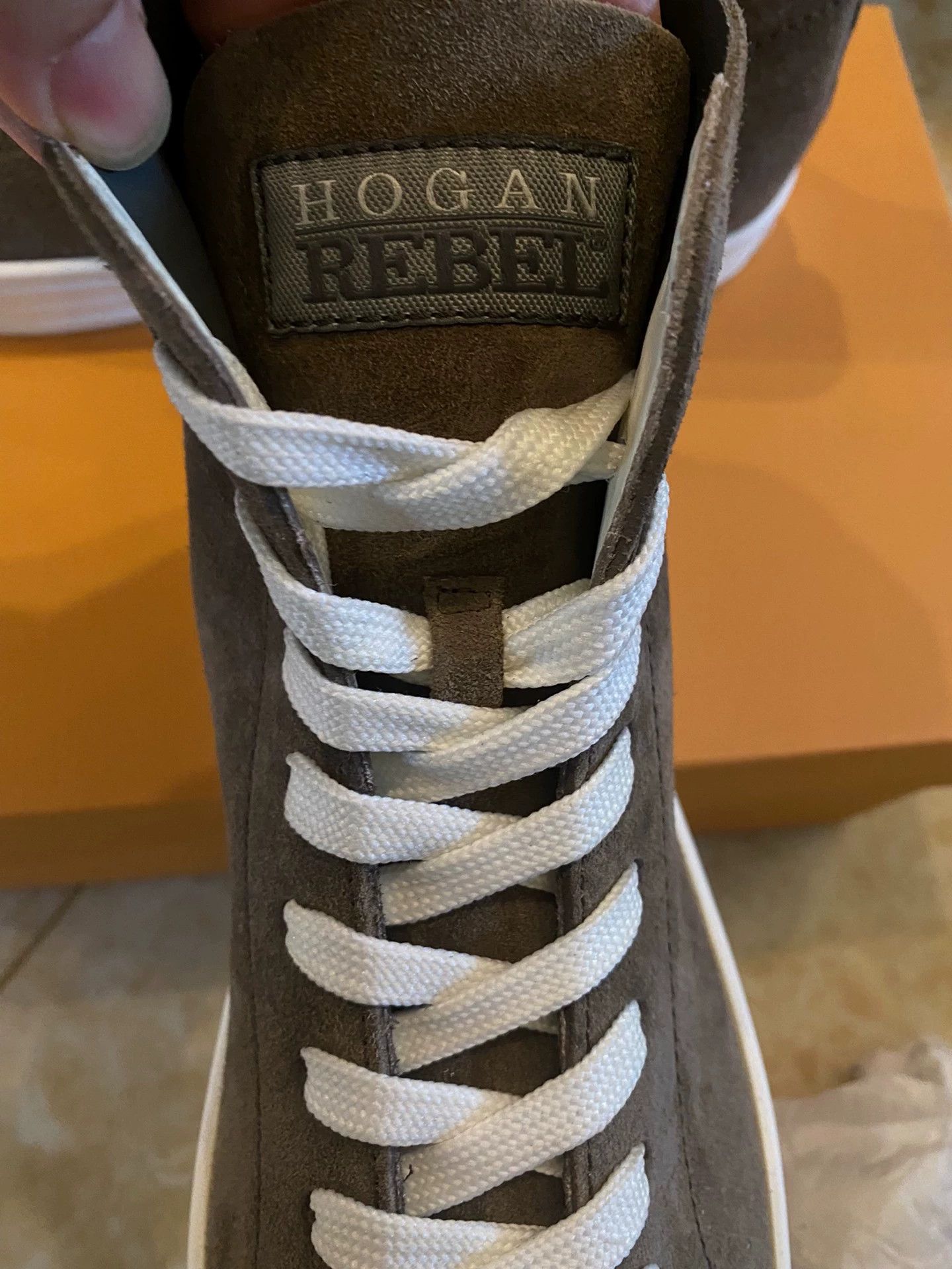 Hogan Hogan New Ultra-Comfy Cushioned Sneakers UK7.5 Size US 7.5 / EU 40-41 - 5 Thumbnail