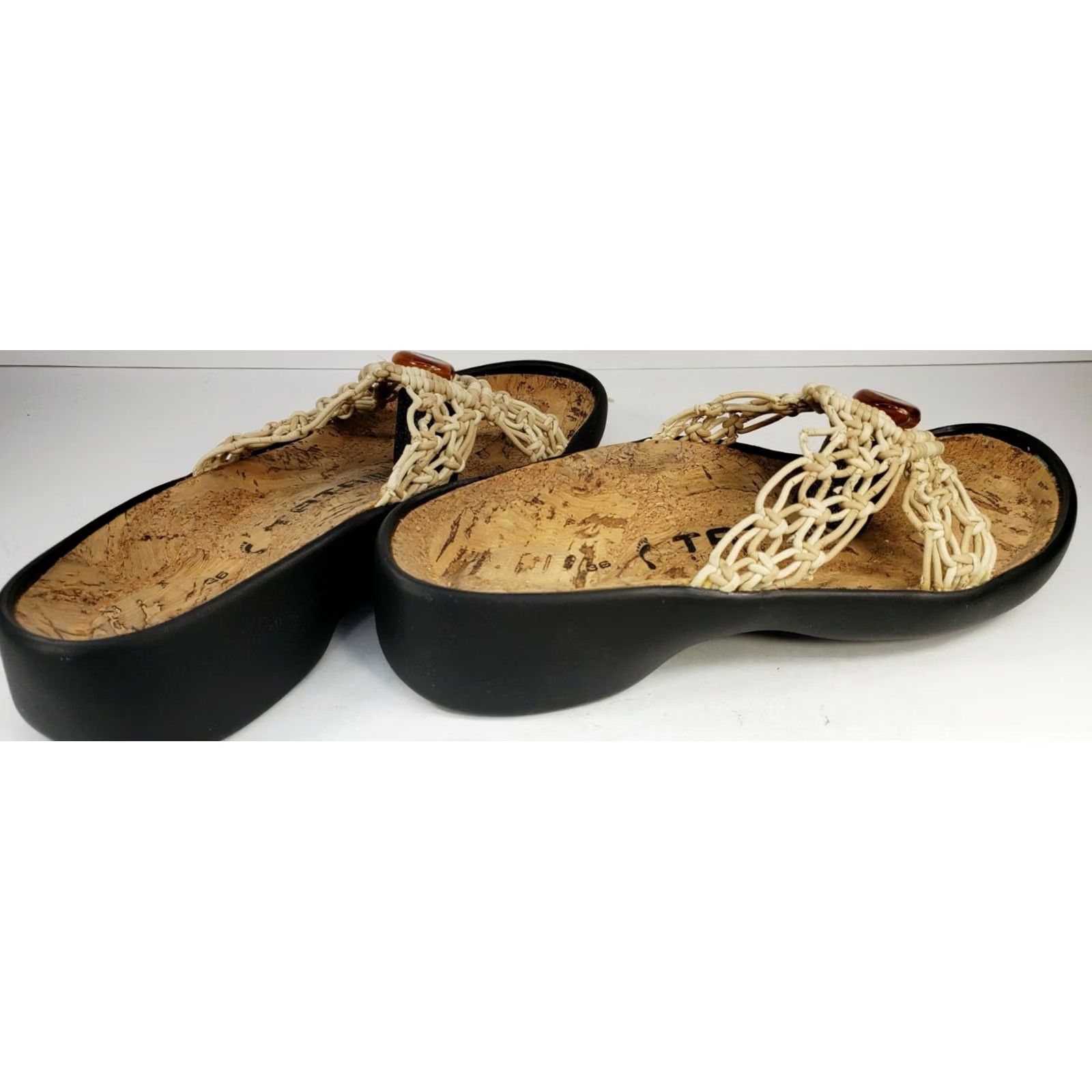 Birkenstock Birkenstock Tatami Sandal Slide Leather Beige 36EU 5.5-6M Women Casual Comfort Shoes Size US 5.5 / IT 35.5 - 7 Thumbnail
