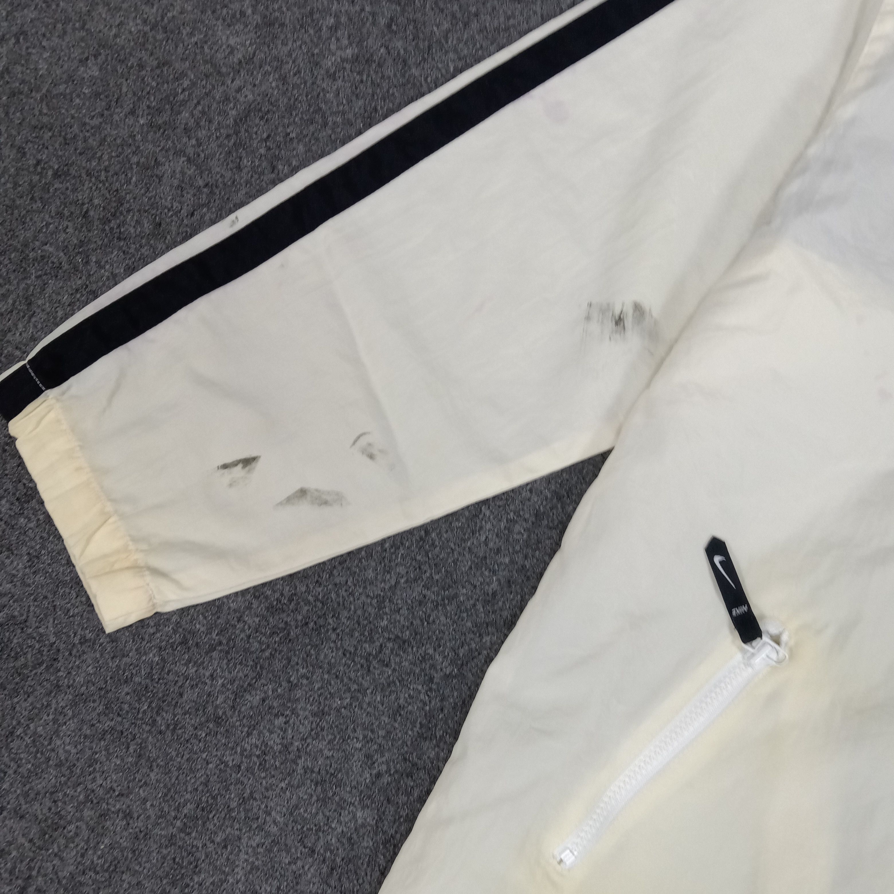 Nike × Vintage Nike Outdoor Style Windbreaker Jacket Size US XL / EU 56 / 4 - 4 Thumbnail