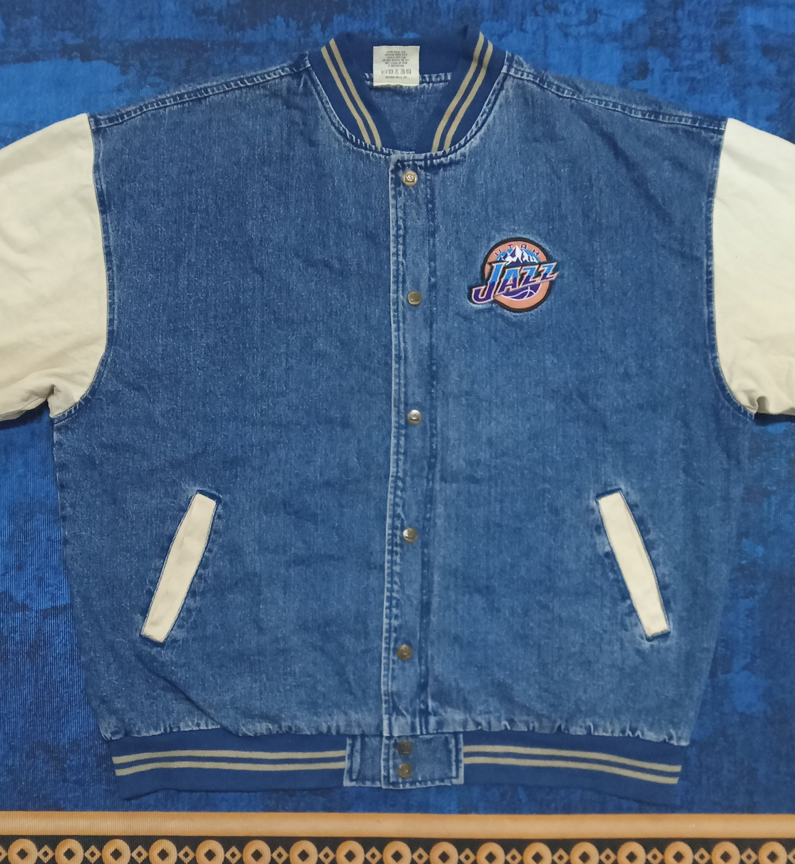 Lee Lee Sport x Utah Jazz Denim Varsity Vintage Jacket Size US XXL / EU 58 / 5 - 2 Thumbnail