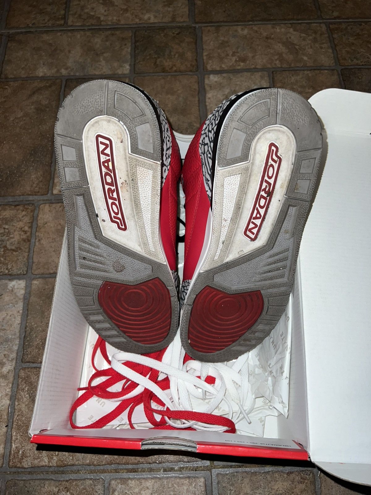 Jordan Brand × Nike Air jordan 3 unite Size US 6 / EU 39 - 6 Thumbnail