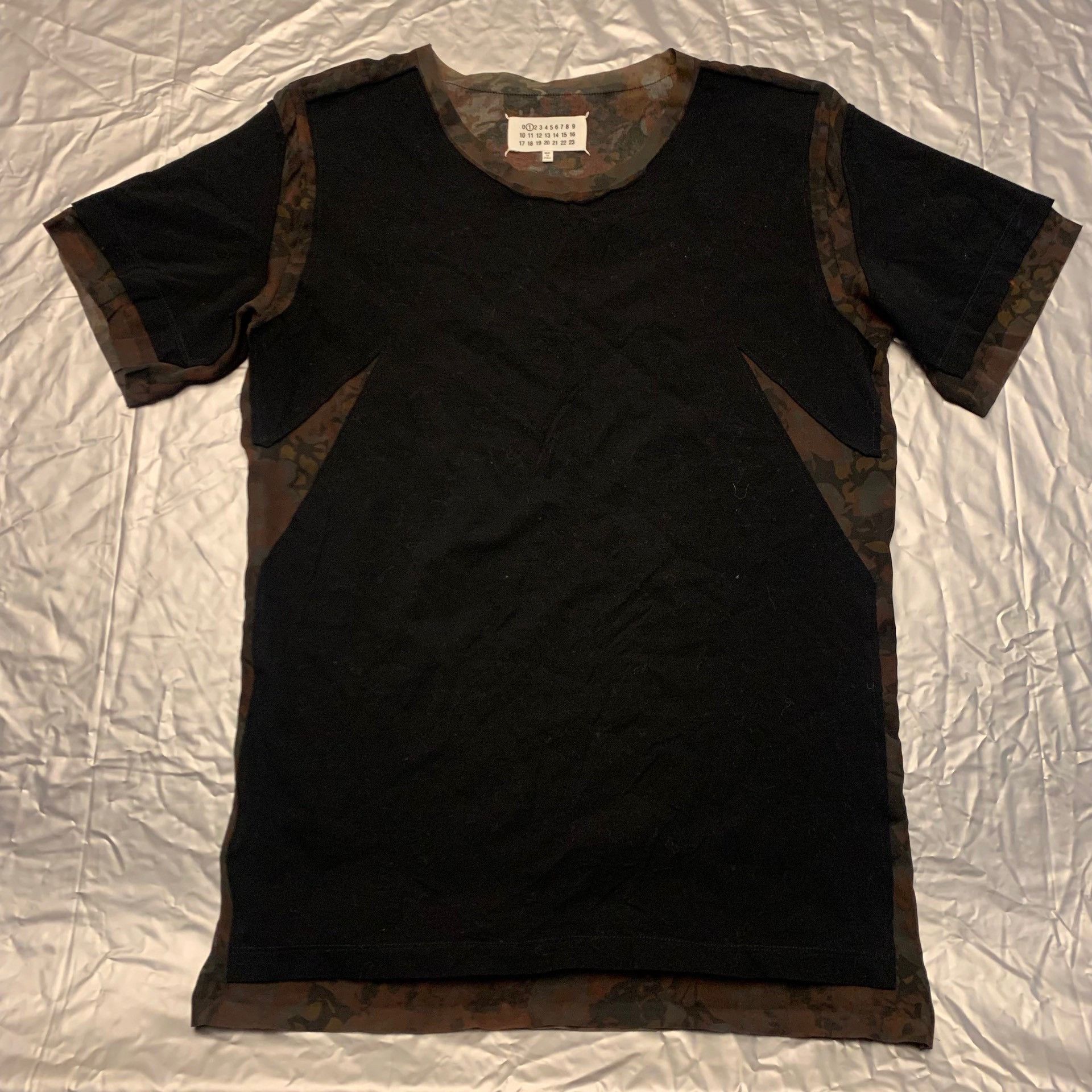 Maison Margiela Maison Margiela Old classic fake two-piece style short slee Size US M / EU 48-50 / 2 - 1 Thumbnail