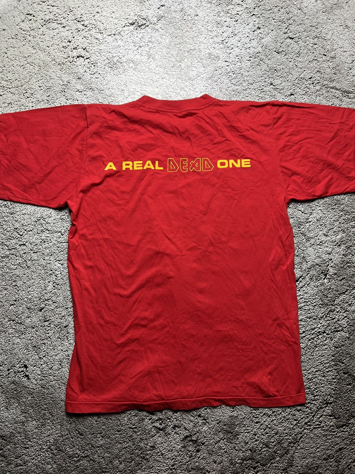 Band Tees 1993 Iron Maiden ripped head “a real dead one” rare t shirt Size US XL / EU 56 / 4 - 9 Thumbnail