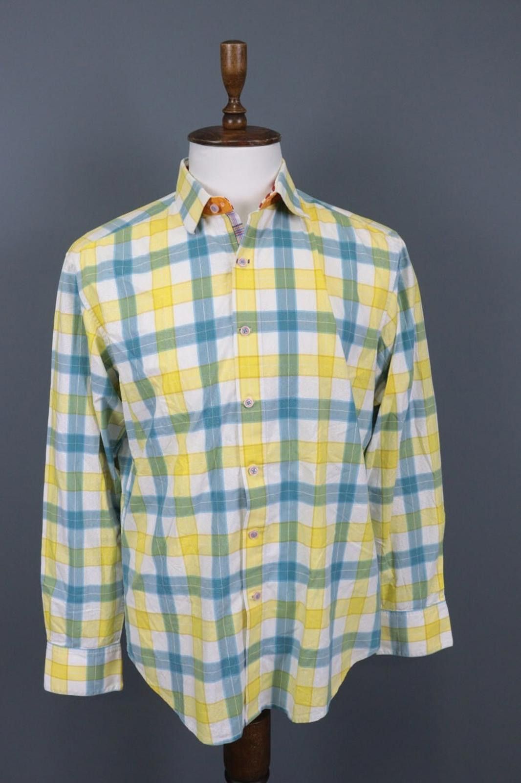 Robert Graham Robert Graham Multicolor Check Button Down Shirt Size L Size US L / EU 52-54 / 3 - 1 Thumbnail