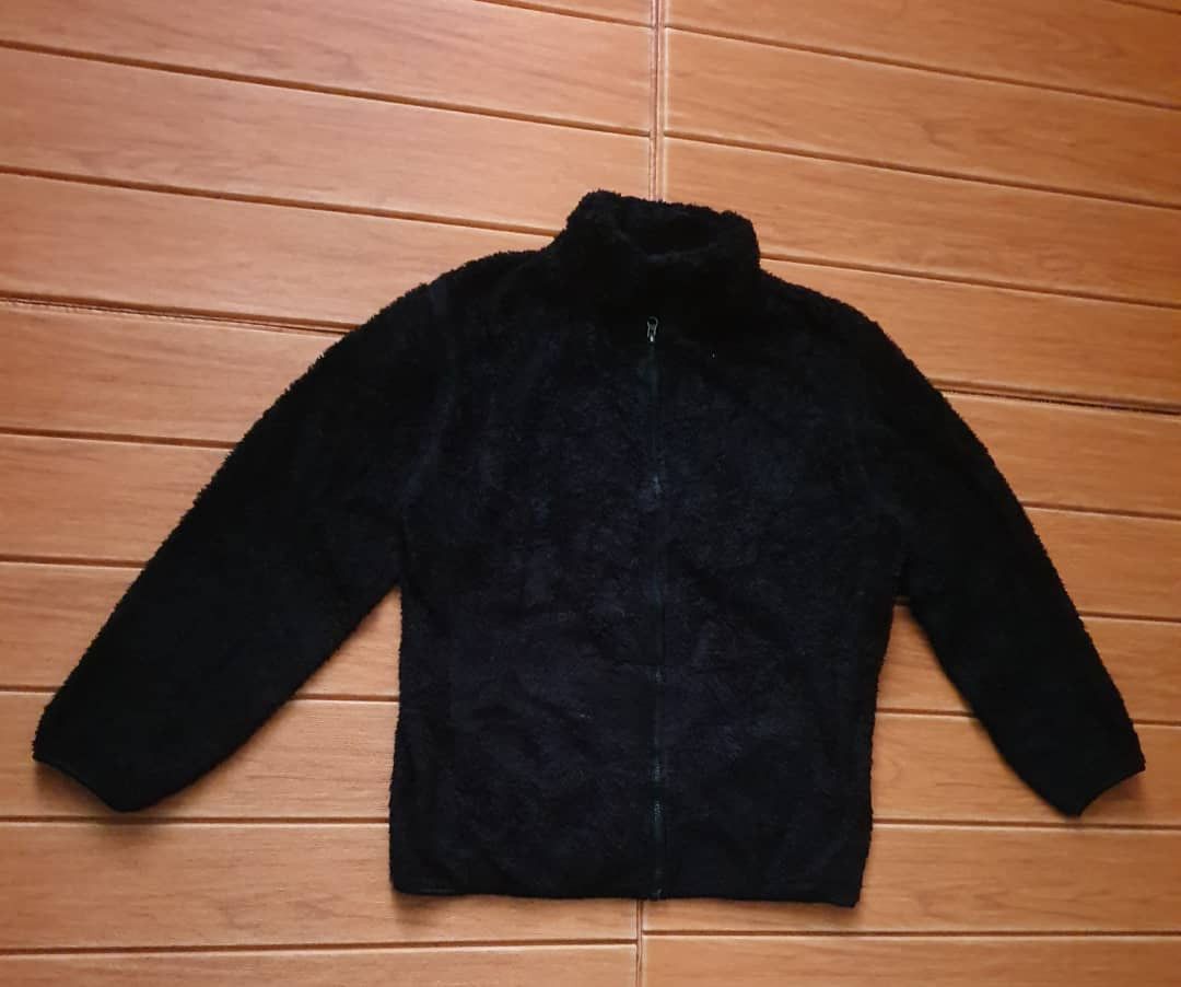 Japanese Brand Uniqlo black colour Japanese brand fleece Sweater Size US L / EU 52-54 / 3 - 4 Thumbnail