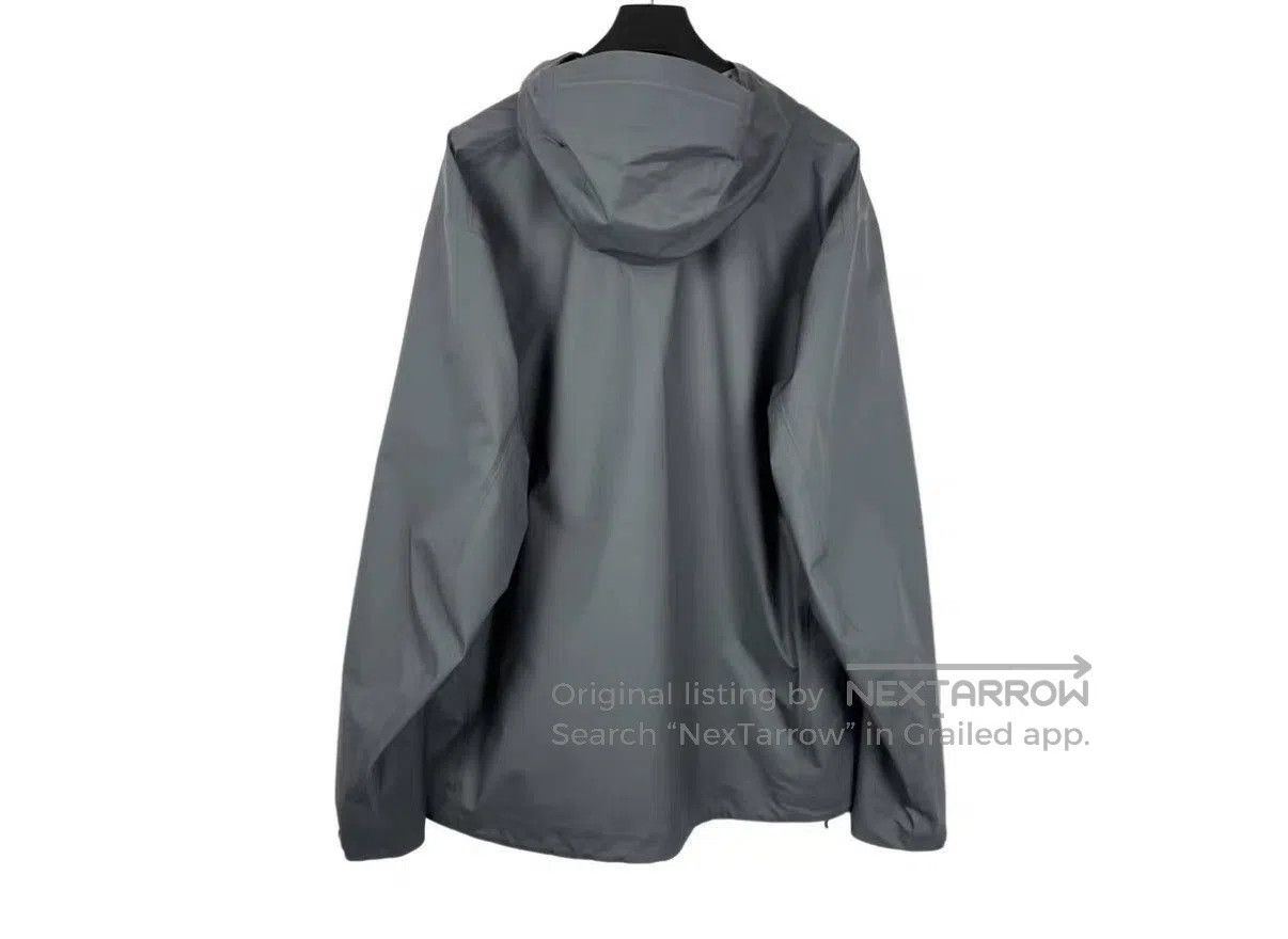 Arc'teryx Gray Hooded Jacket with Zip Pockets . Size US XXL / EU 58 / 5 - 2 Thumbnail