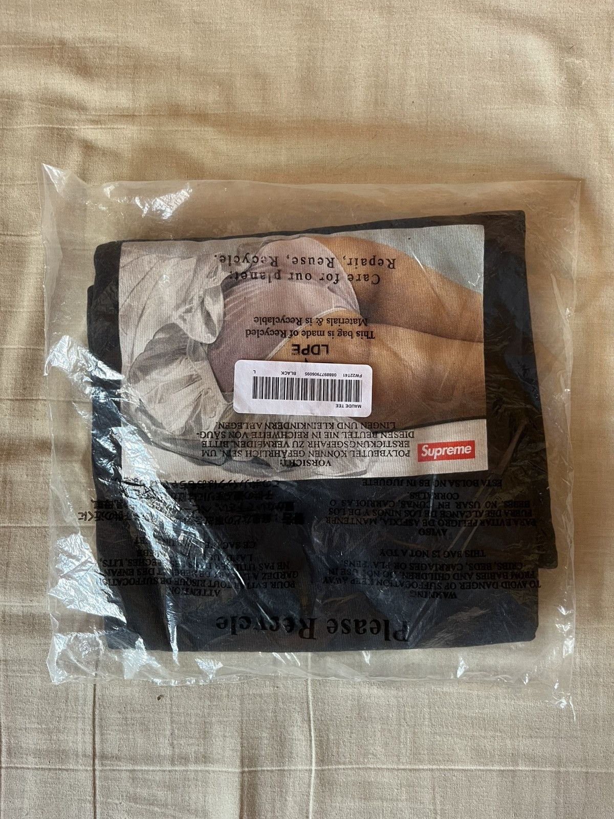 Supreme Supreme Maude Tee Size US L / EU 52-54 / 3 - 2 Thumbnail