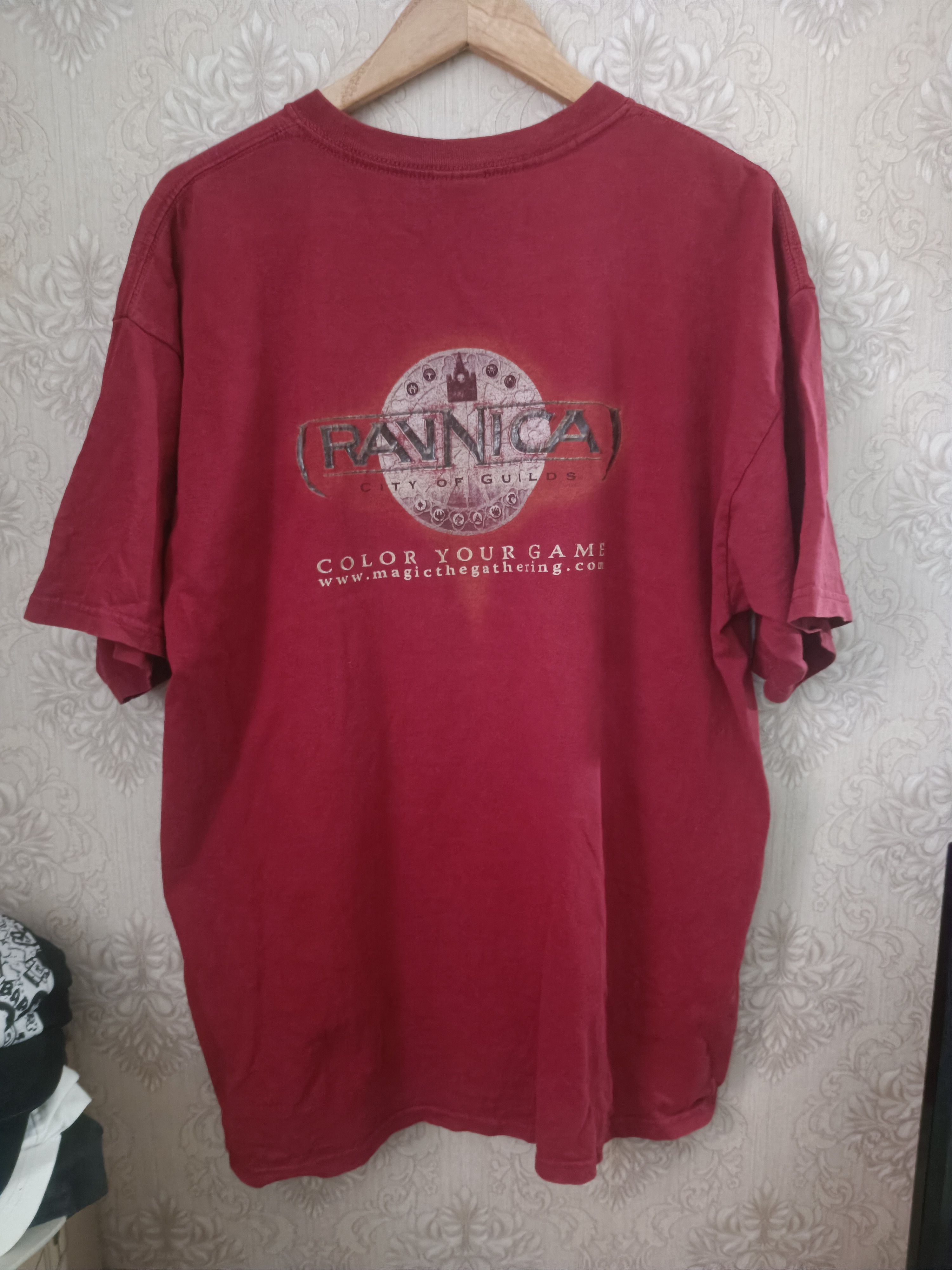 The Game Vintage Magic The Gathering Ravnica T Shirt Size US XL / EU 56 / 4 - 5 Thumbnail