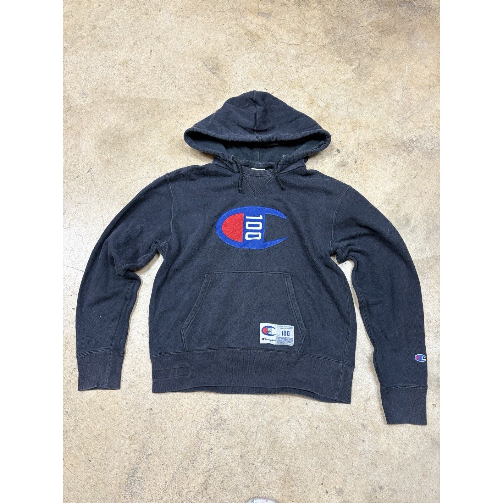 Champion Vintage x Streetwear x Champion 100 Hoodie Men Medium Black Size US M / EU 48-50 / 2 - 2 Thumbnail