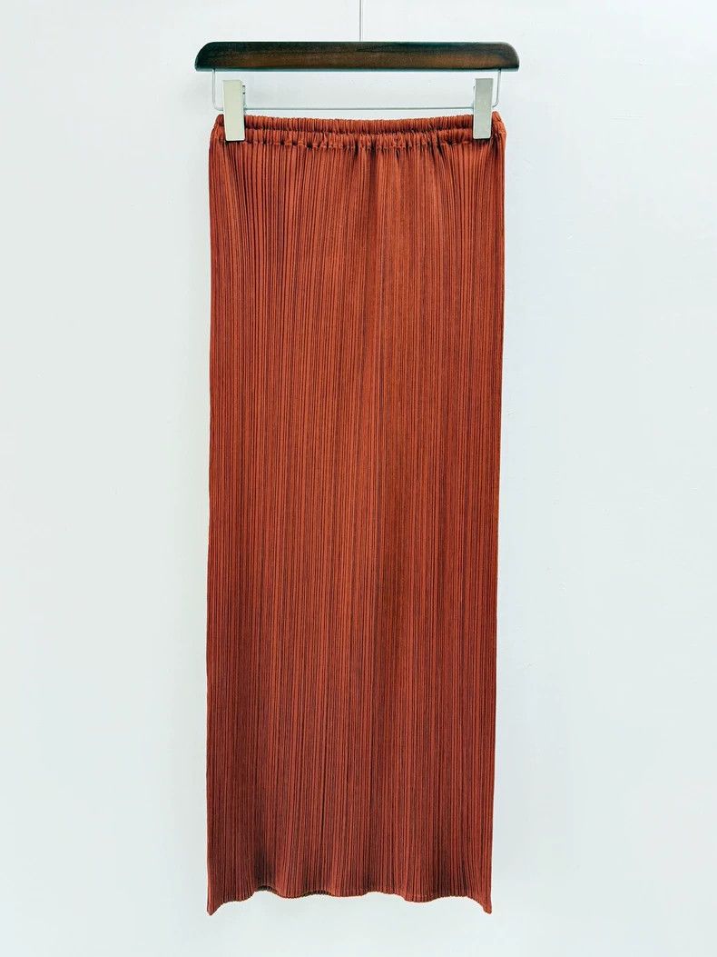 Issey Miyake issey miyake size:2 Pumpkin orange skirt Size 42" / US 20 - 1 Thumbnail