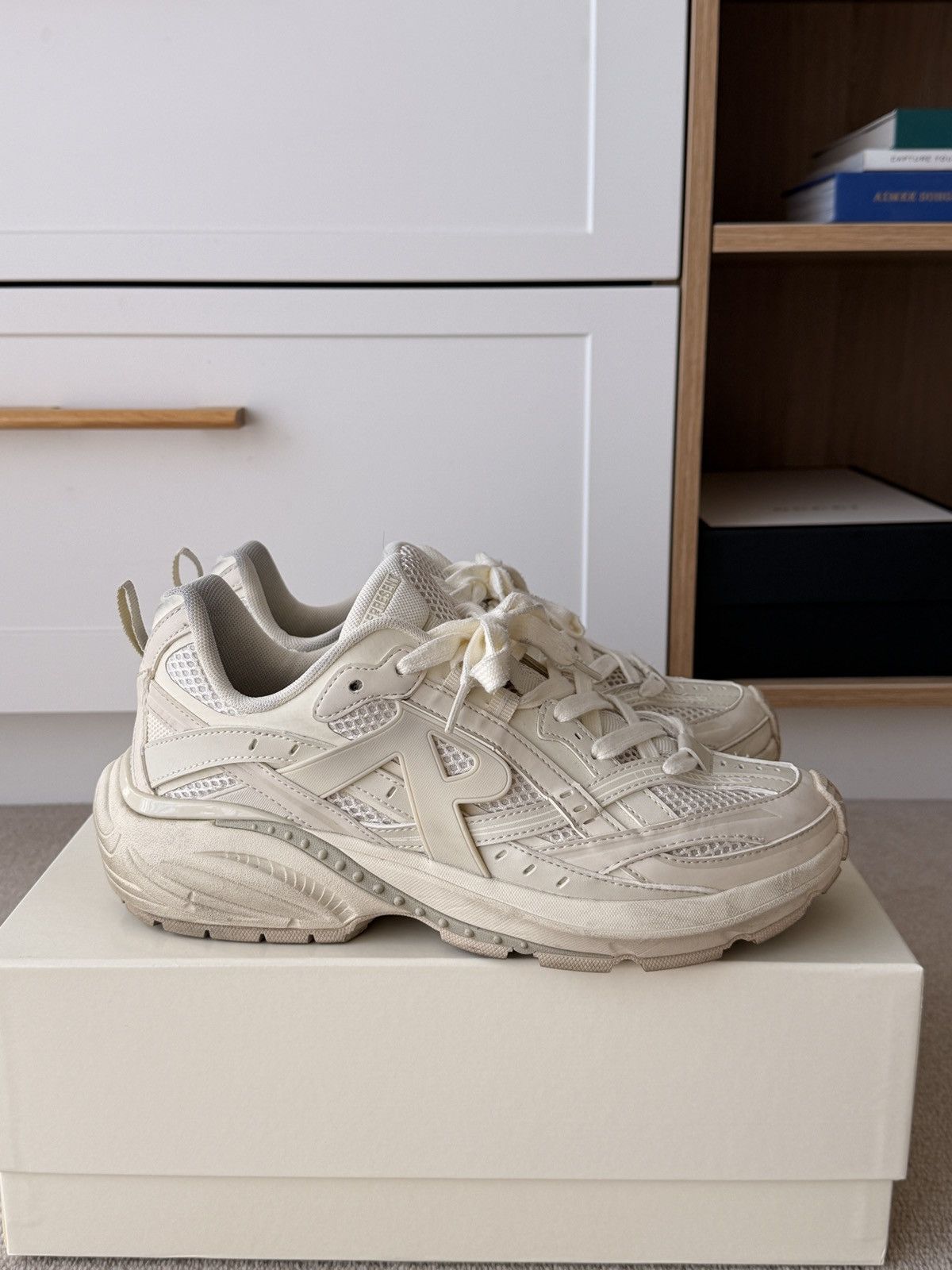 Represent Clo. Represent Clo Storm Runner – Off White – US 9 Size US 9 / EU 42 - 3 Thumbnail